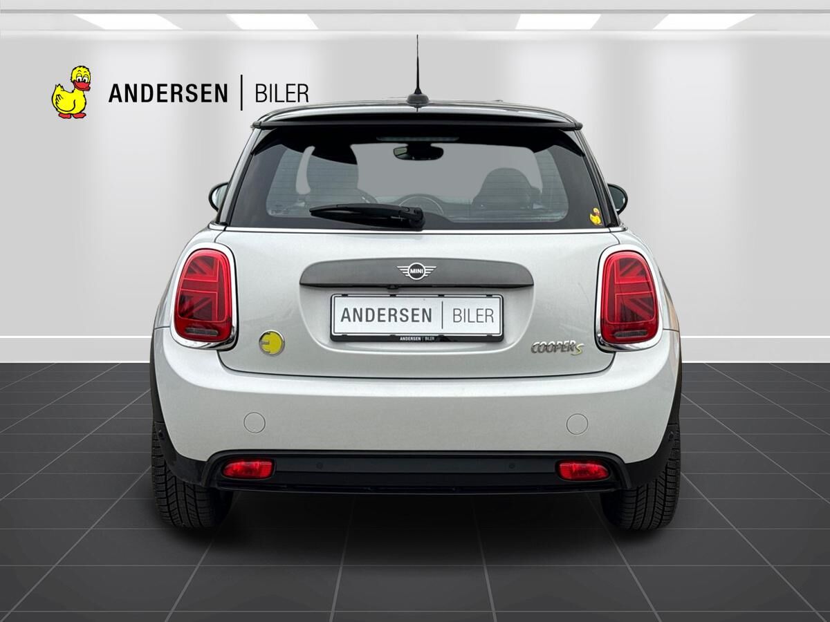 Billede af Mini Cooper SE EL Trim XL 184HK 3d Aut.