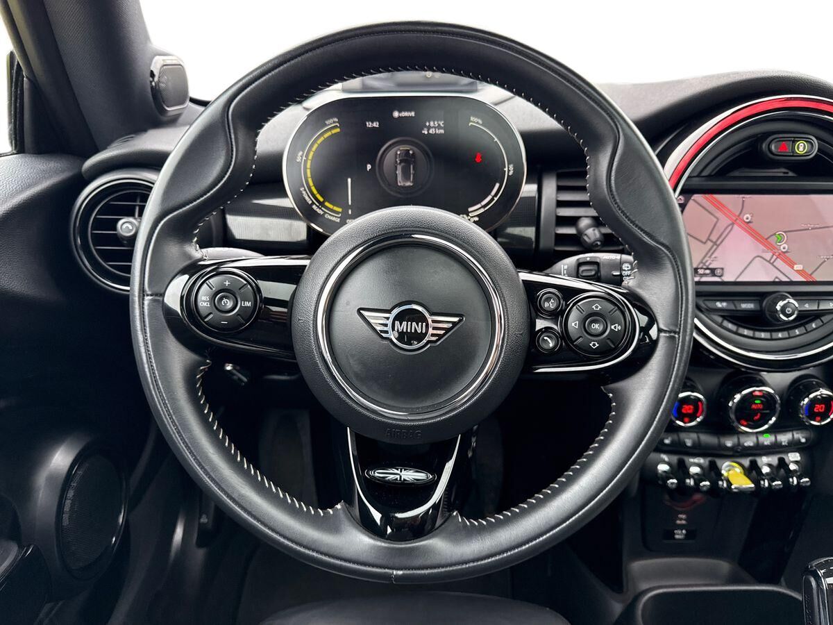 Billede af Mini Cooper SE EL Trim XL 184HK 3d Aut.