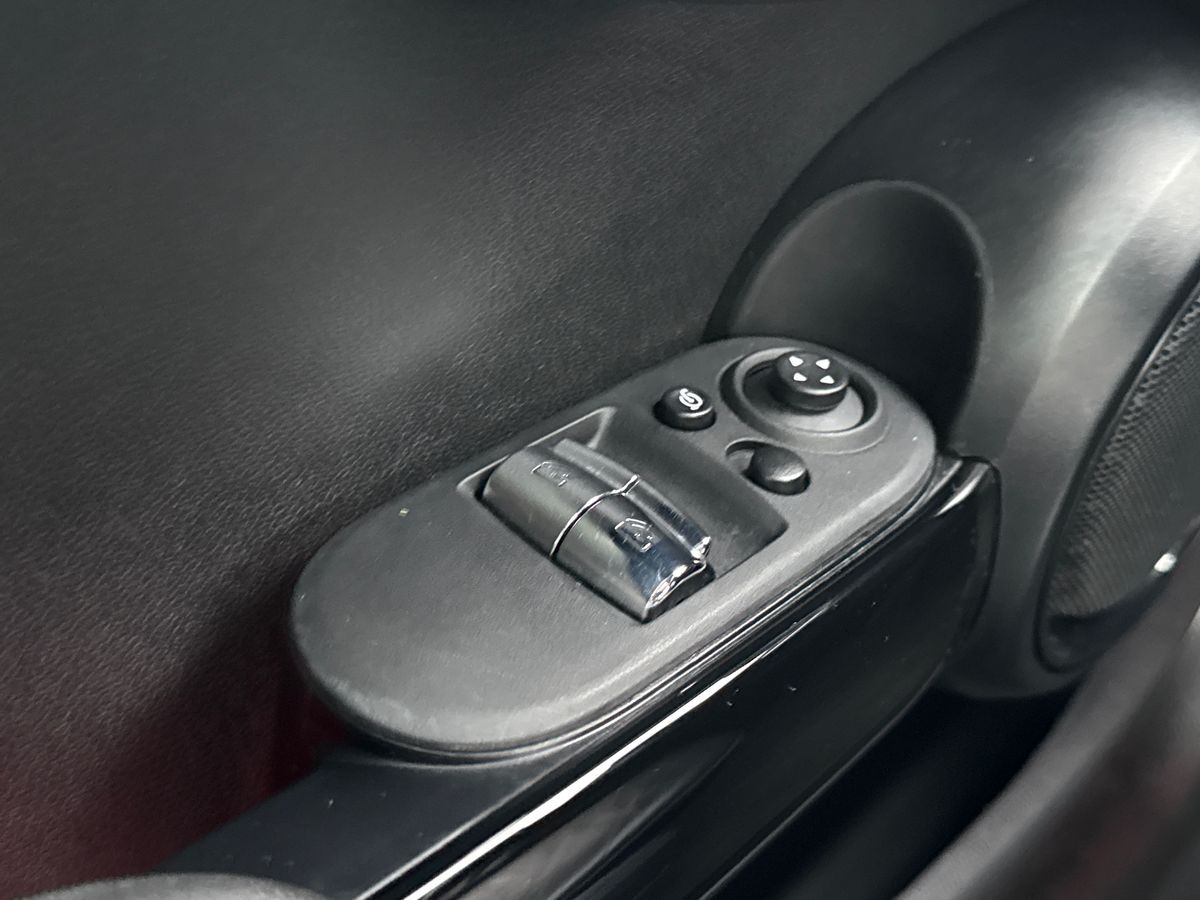 Billede af Mini Cooper SE EL Trim XL 184HK 3d Aut.