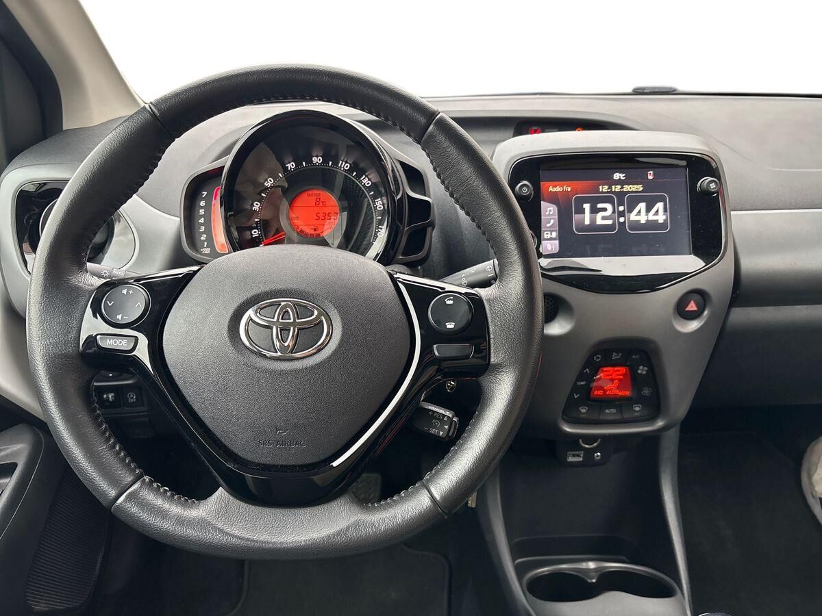 Billede af Toyota Aygo 1,0 VVT-I X-Press 72HK 5d