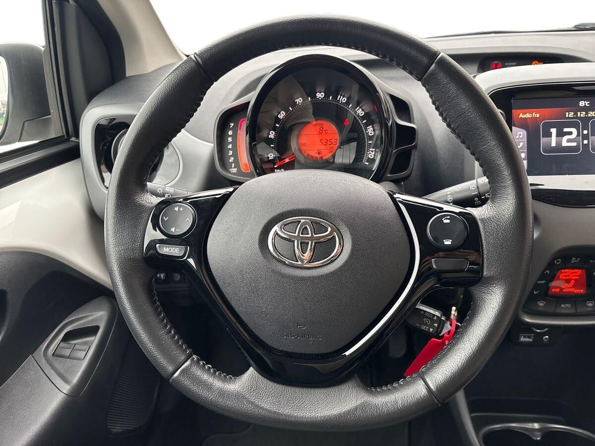 Billede af Toyota Aygo 1,0 VVT-I X-Press 72HK 5d