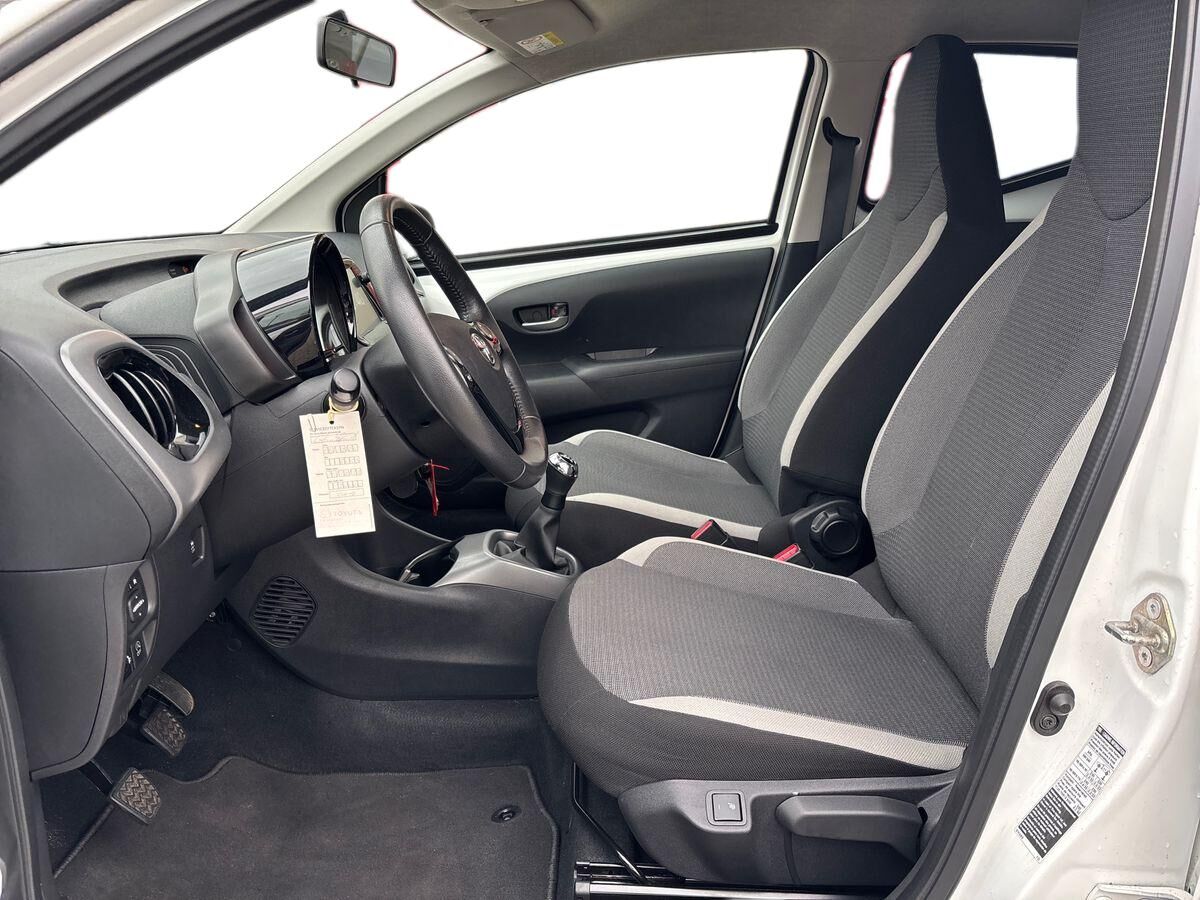 Billede af Toyota Aygo 1,0 VVT-I X-Press 72HK 5d