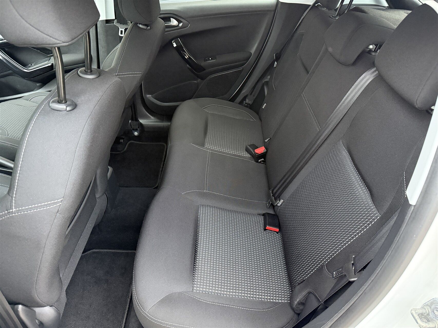 Billede af Peugeot 208 1,5 BlueHDi Prestige 100HK 5d