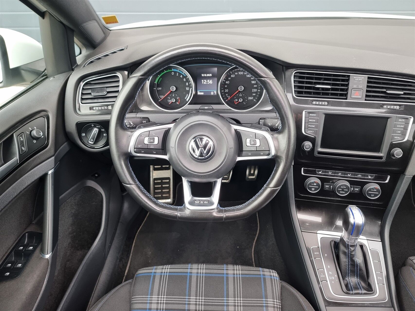 Billede af VW Golf Variant 1,4 TSI  Plugin-hybrid GTE DSG 204HK Stc 6g Aut.