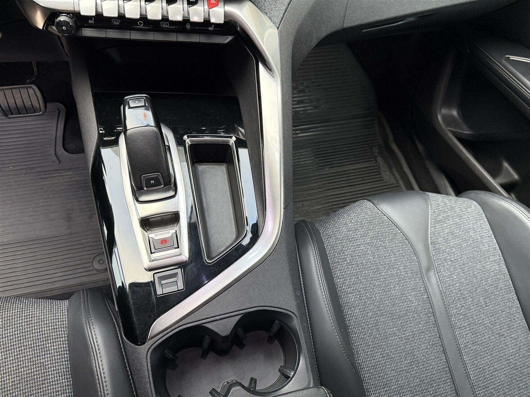 Billede af Peugeot 5008 1,5 BlueHDi Allure EAT8 130HK 5d 8g Aut.