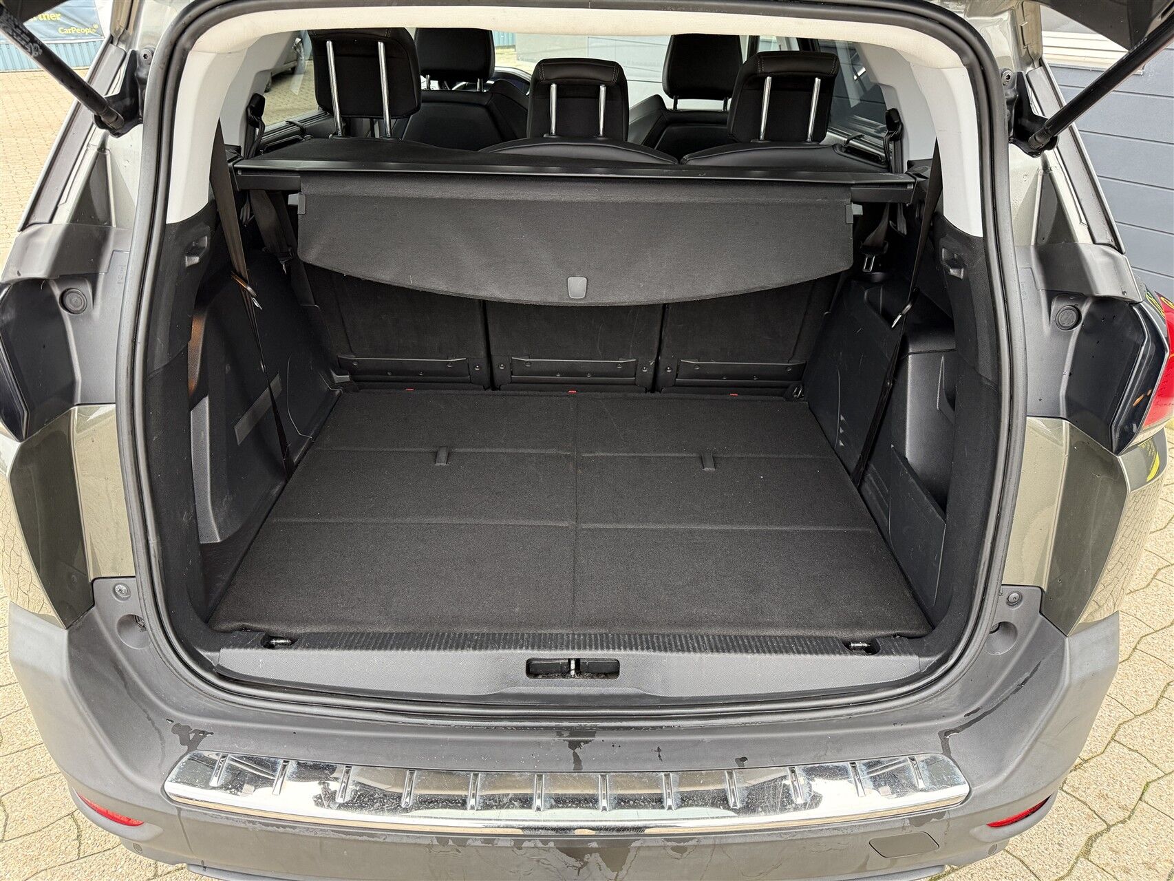 Billede af Peugeot 5008 1,5 BlueHDi Allure EAT8 130HK 5d 8g Aut.