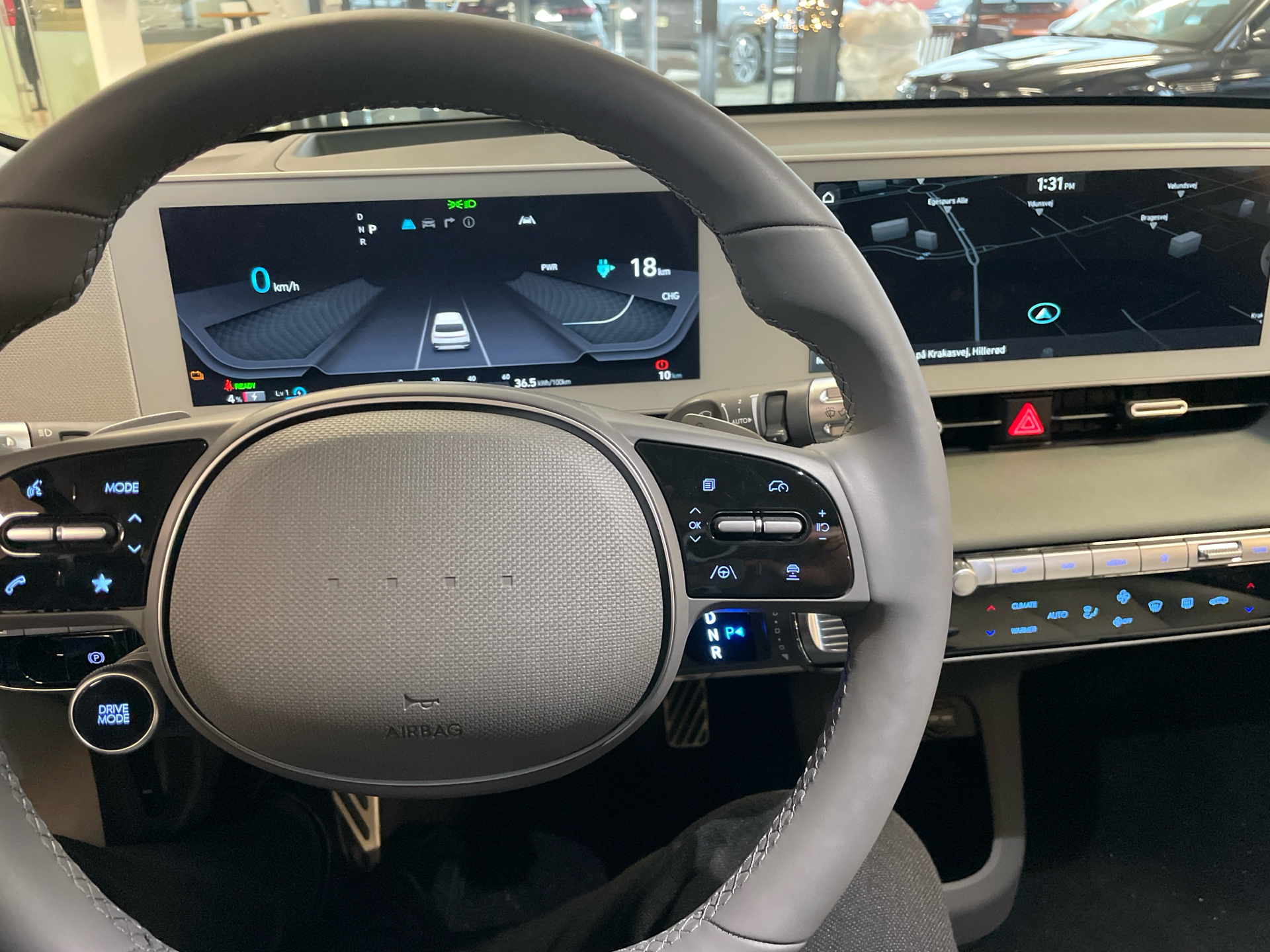 Billede af Hyundai Ioniq 5 Electric 77,4 kWh Ultimate 4WD 325HK 5d Aut.