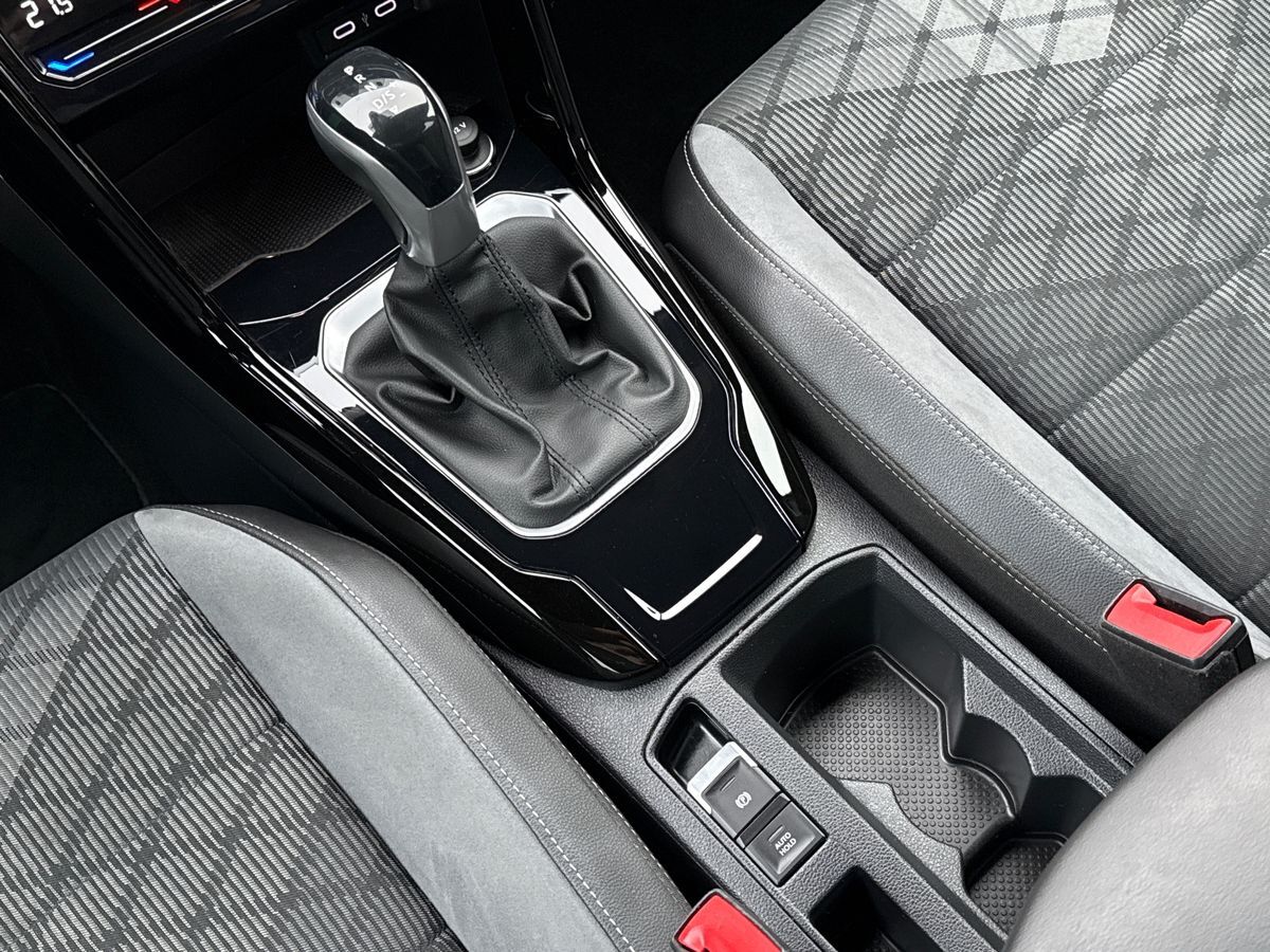 Billede af VW T-Roc 1,5 TSI EVO ACT R-Line DSG 150HK 5d 7g Aut.