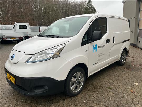 Nissan e-NV 200 EL Premium 109HK Van Aut.