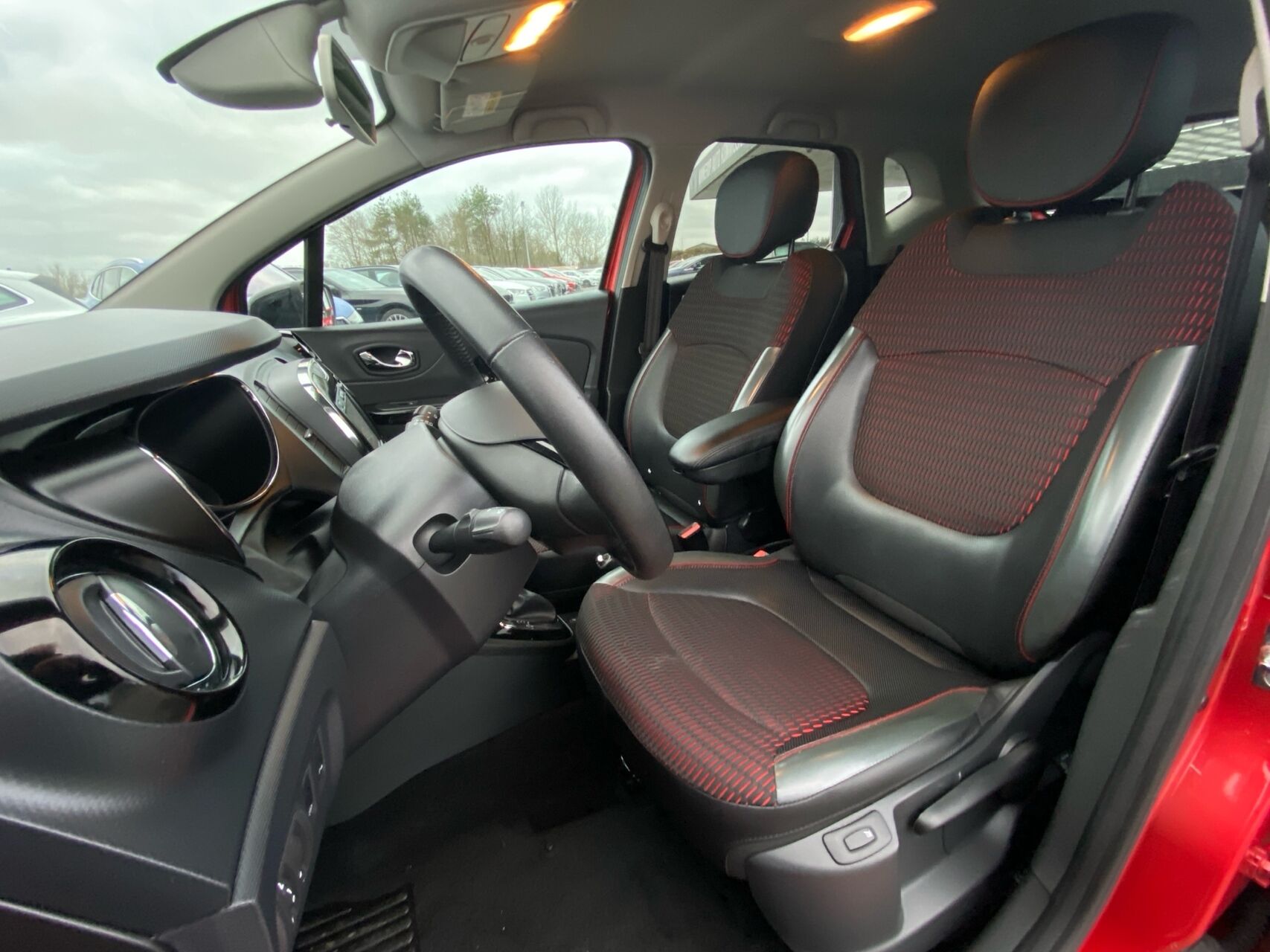 Billede af Renault Captur 1,2 TCE Dynamique EDC 120HK 5d 6g Aut.