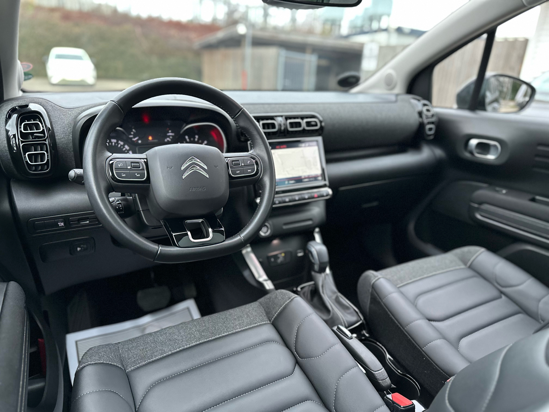 Billede af Citroën C3 Aircross 1,2 PureTech Shine Sport EAT6 130HK 5d 6g Aut.