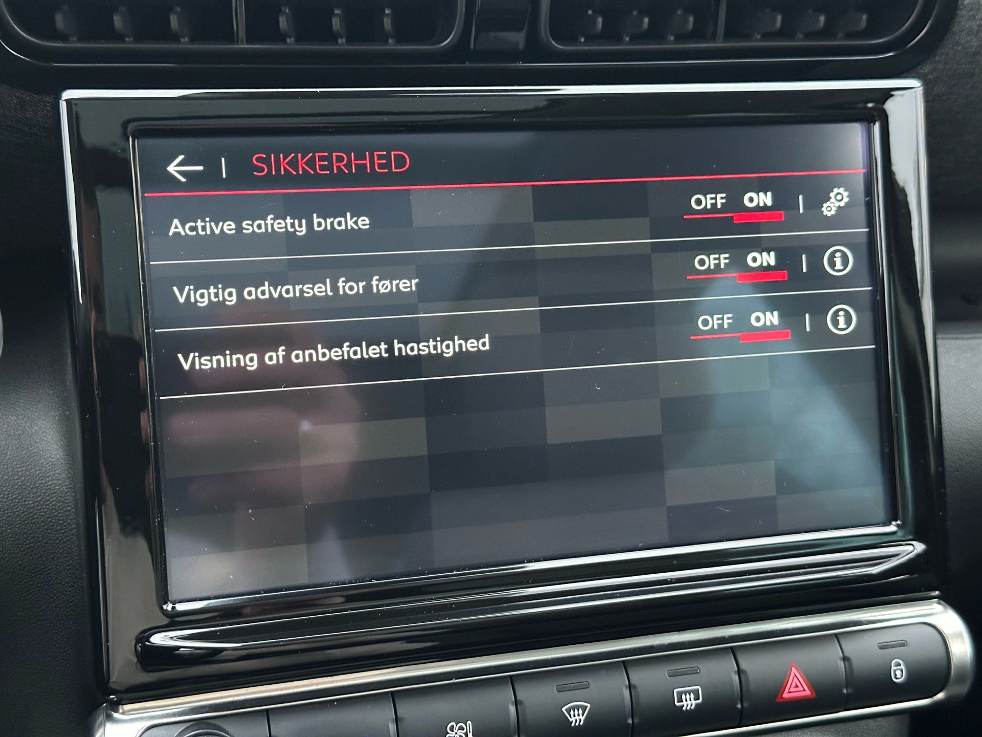 Billede af Citroën C3 Aircross 1,2 PureTech Shine Sport EAT6 130HK 5d 6g Aut.