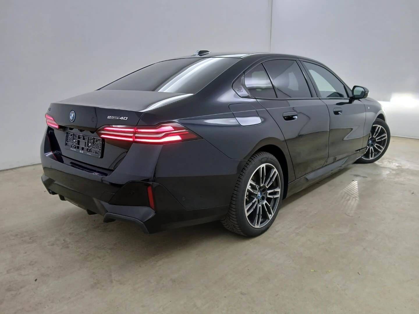 Billede af BMW i5 eDrive40 M-Sport 340HK Aut.