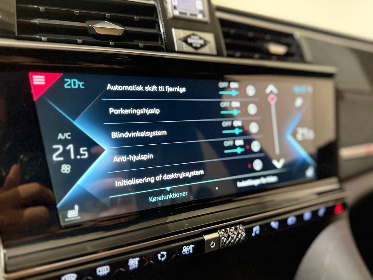 Billede af DS DS9 1,6 E-Tense  Plugin-hybrid performance Line+ EAT8 225HK 8g Aut.