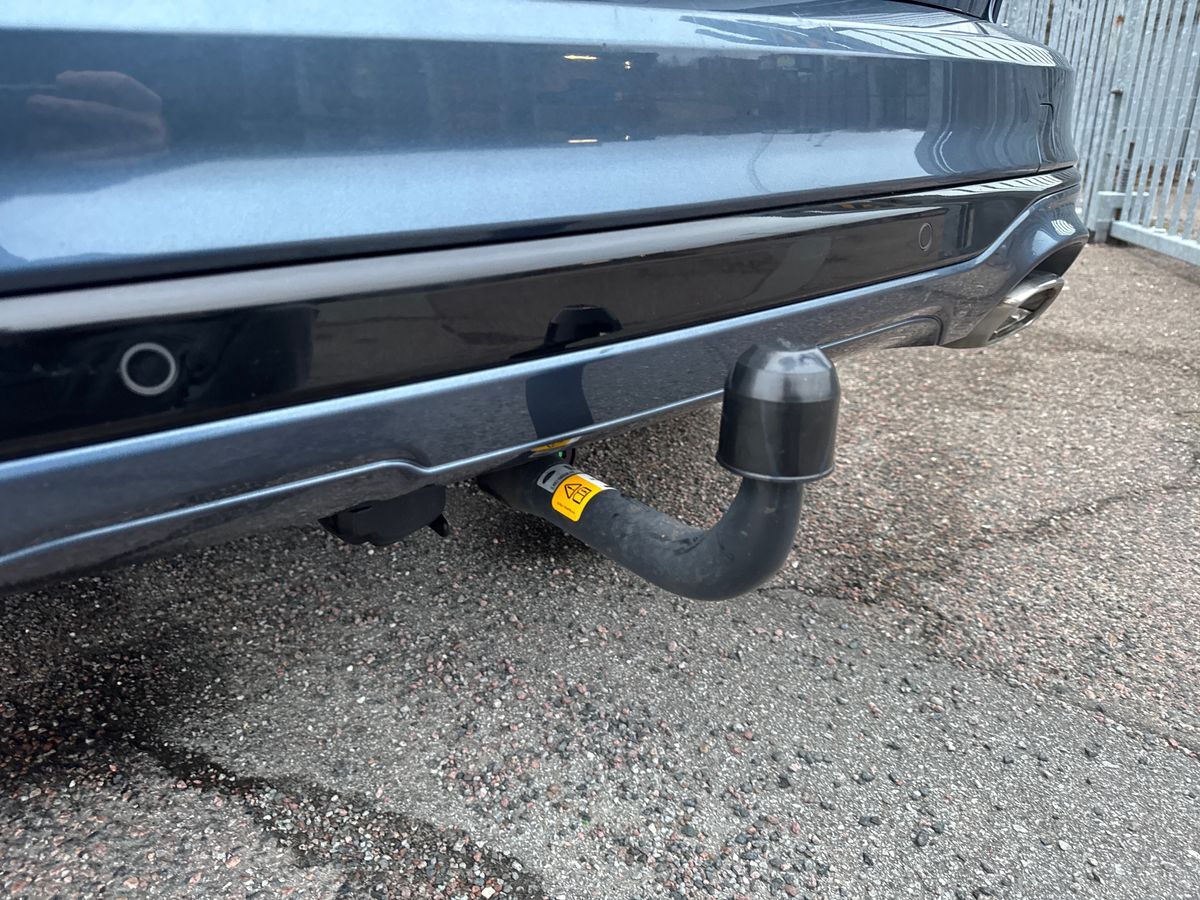 Billede af Ford Kuga 2,5 Plugin-hybrid ST-Line X CVT 225HK 5d Trinl. Gear