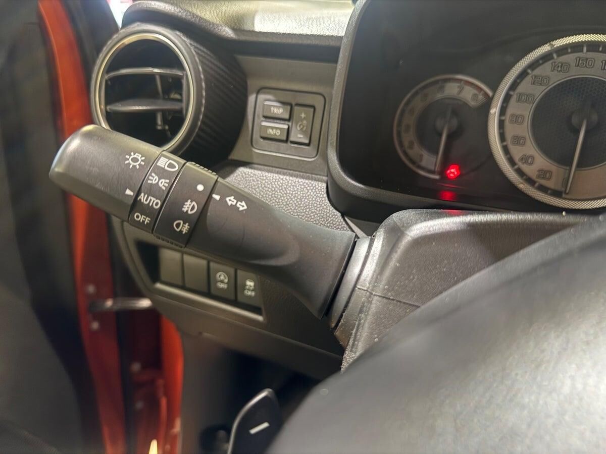 Billede af Suzuki Ignis 1,2 Dualjet  Mild hybrid Active AEB Hybrid CVT 83HK 5d Aut.