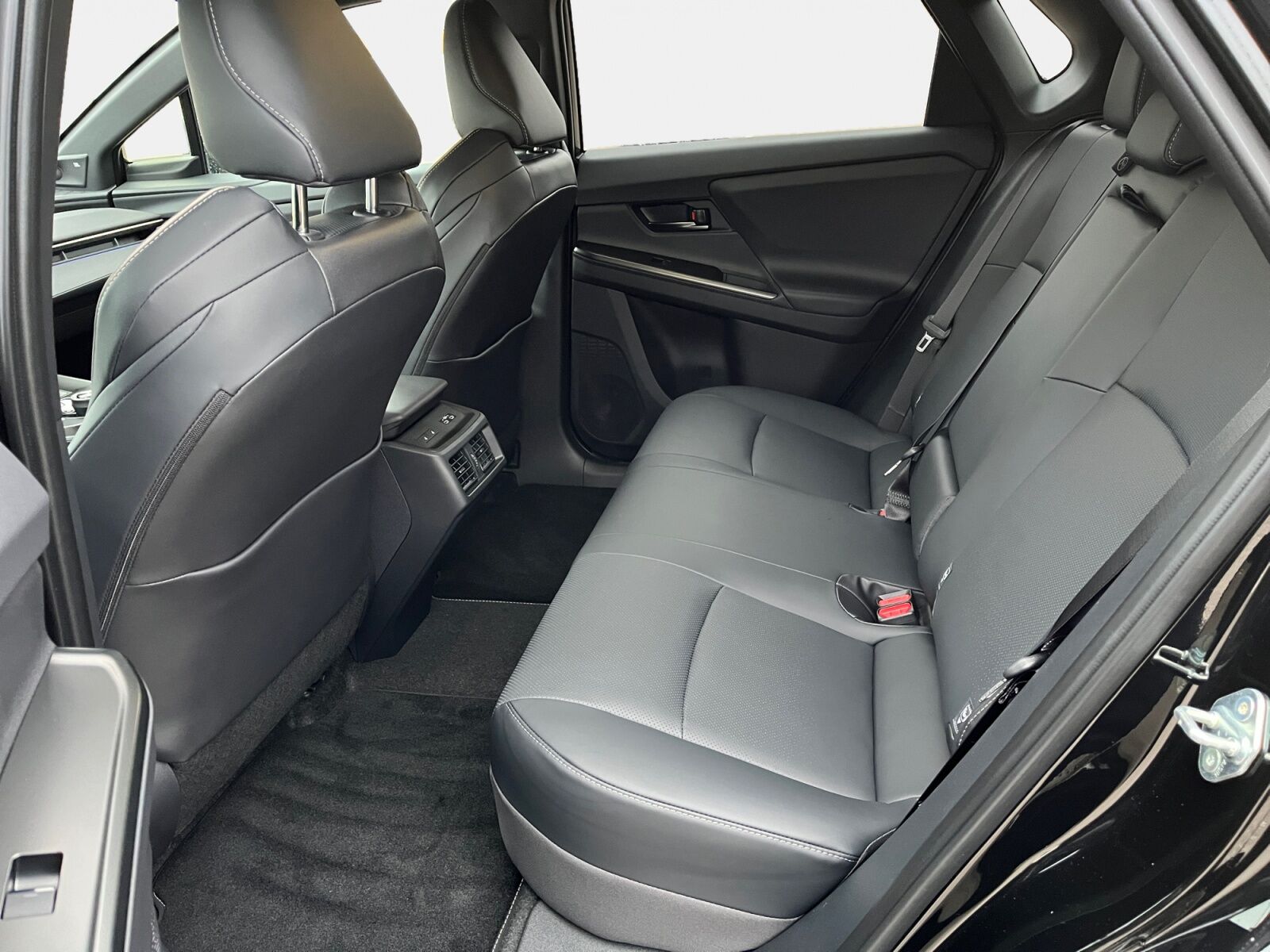 Billede af Toyota BZ4X EL Executive AWD 343HK 5d Aut.