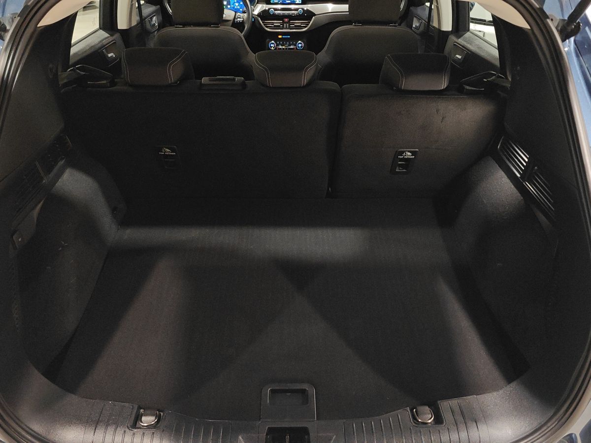 Billede af Ford Kuga 2,5 Plugin-hybrid Titanium CVT 225HK 5d Trinl. Gear