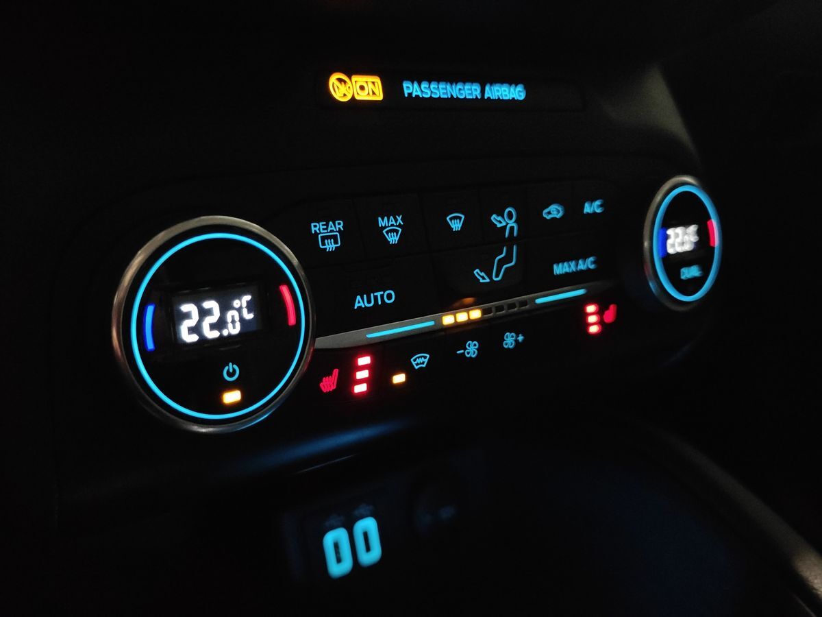 Billede af Ford Kuga 2,5 Plugin-hybrid Titanium CVT 225HK 5d Trinl. Gear