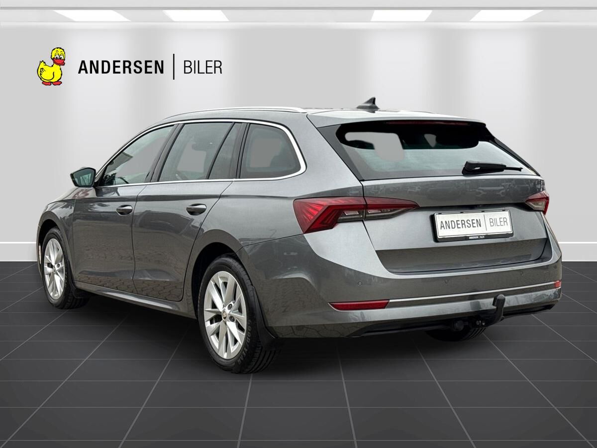 Billede af Skoda Octavia Combi 1,5 eTSI  Mild hybrid Style DSG 150HK Stc 7g Aut.