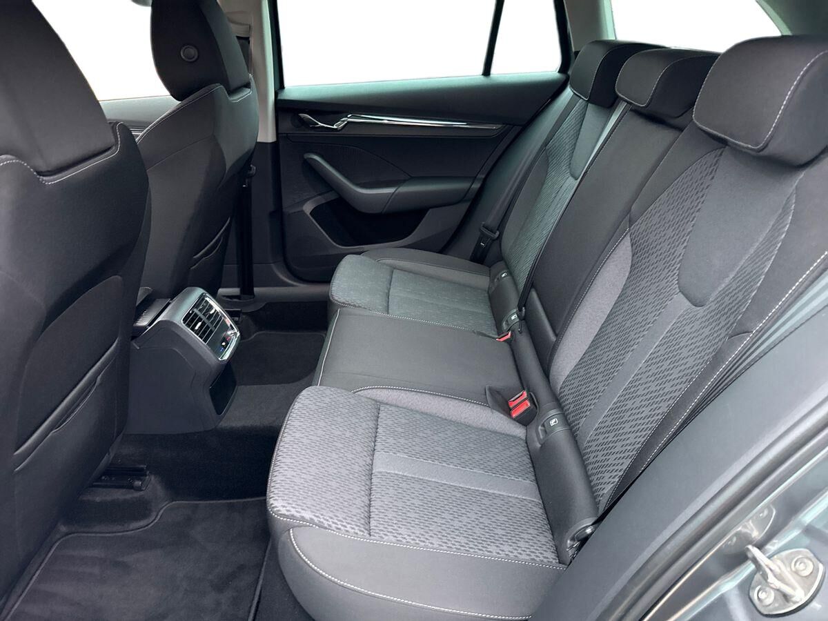 Billede af Skoda Octavia Combi 1,5 eTSI  Mild hybrid Style DSG 150HK Stc 7g Aut.