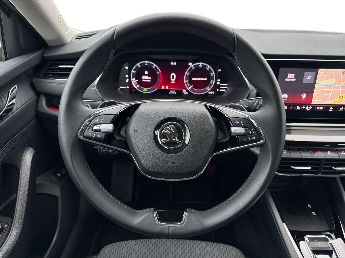 Billede af Skoda Octavia Combi 1,5 eTSI  Mild hybrid Style DSG 150HK Stc 7g Aut.