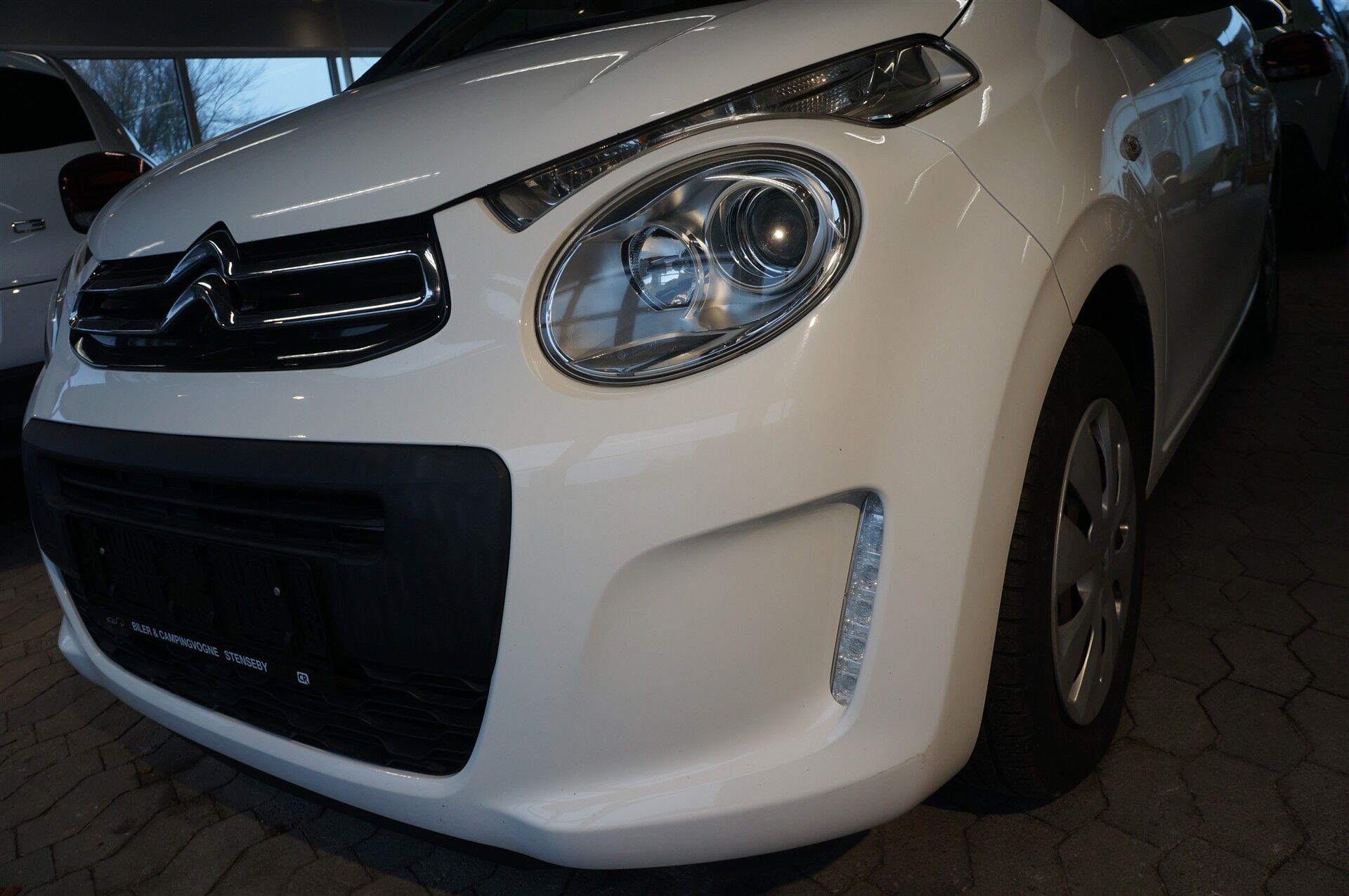 Billede af Citroën C1 1,0 VTi Scoop start/stop 68HK 5d