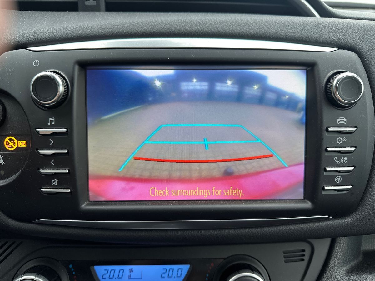 Billede af Toyota Yaris 1,5 VVT-I T2 Premium 111HK 5d 6g