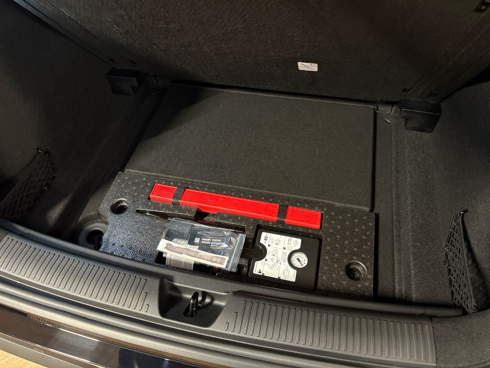 Billede af MG MG4 Electric EL Luxury Long Range 204HK 5d Aut.