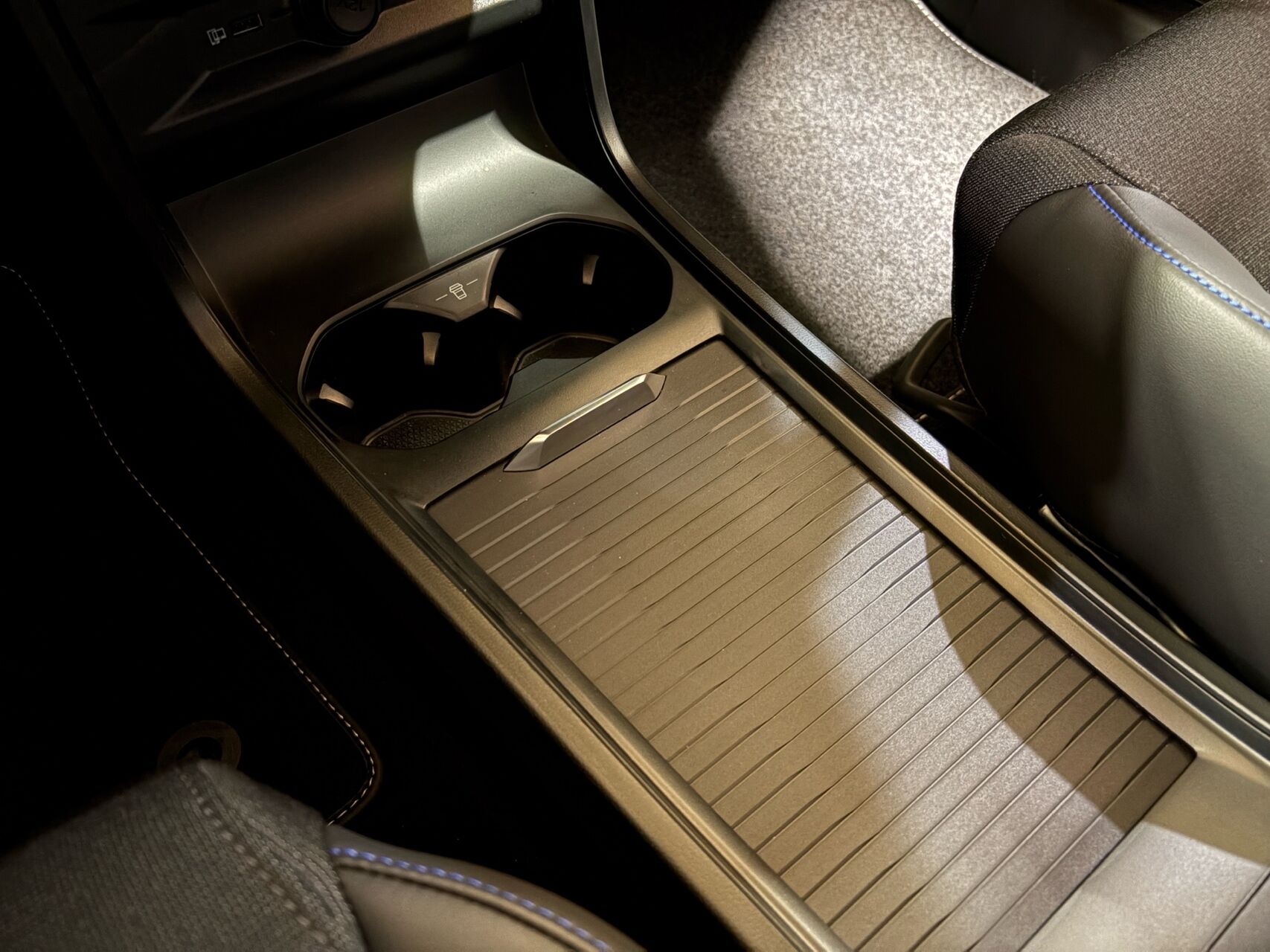 Billede af MG MG4 Electric EL Luxury Long Range 204HK 5d Aut.