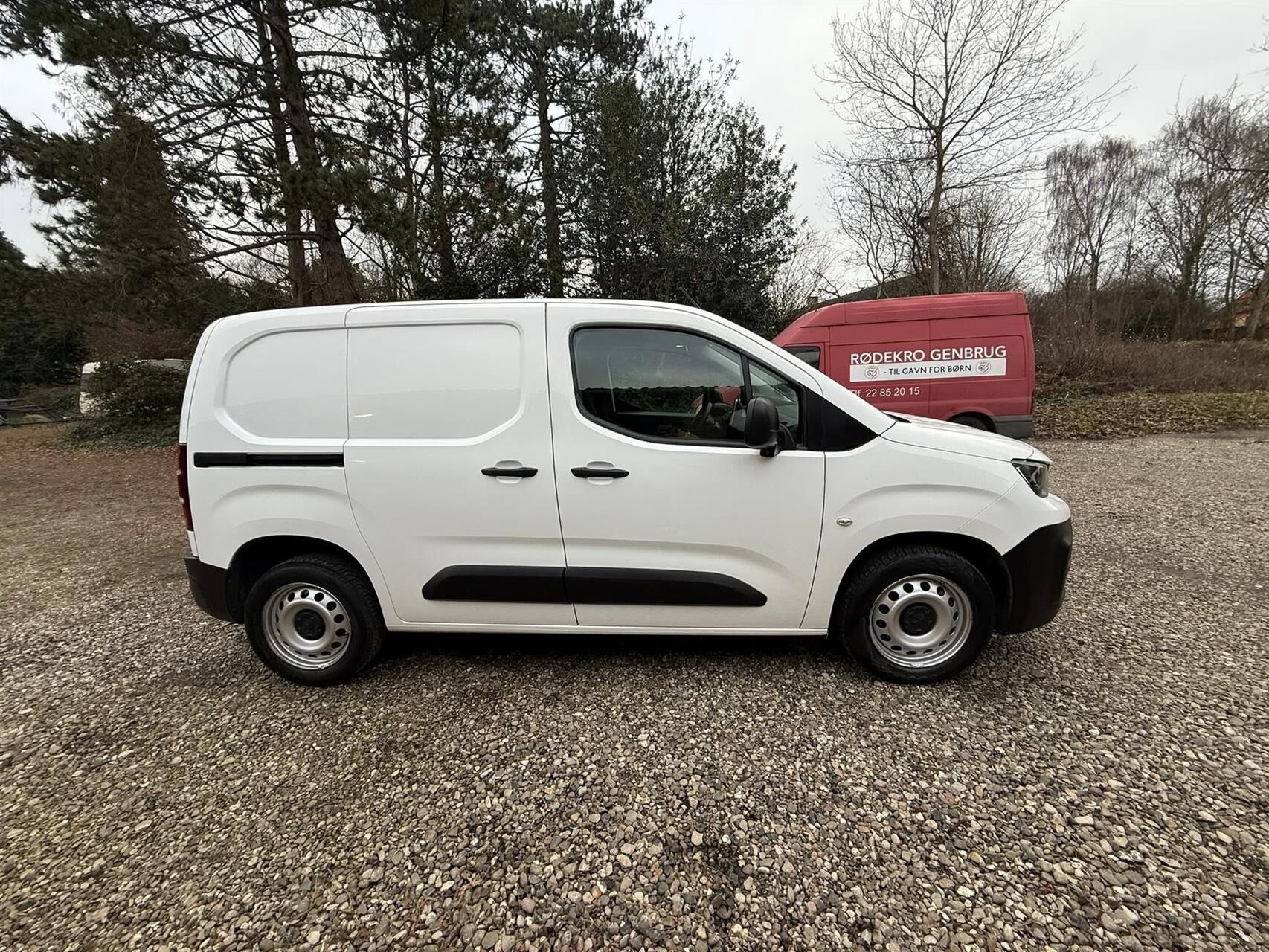 Billede af Peugeot Partner L1 V2 1,5 BlueHDi Ultimate Launch 100HK Van