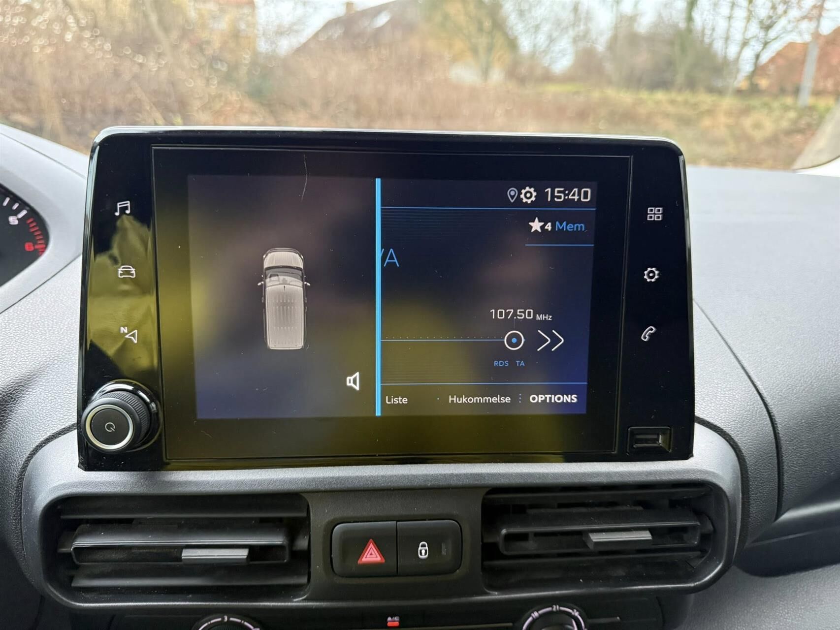 Billede af Peugeot Partner L1 V2 1,5 BlueHDi Ultimate Launch 100HK Van