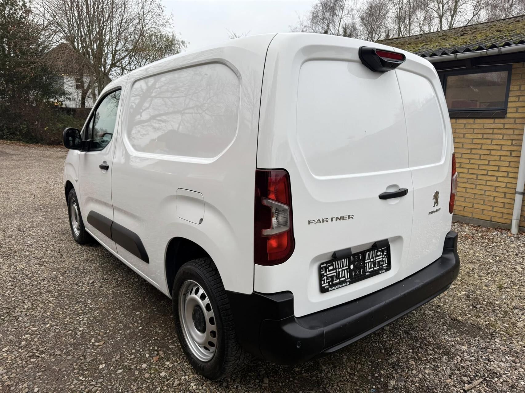 Billede af Peugeot Partner L1 V2 1,5 BlueHDi Ultimate Launch 100HK Van