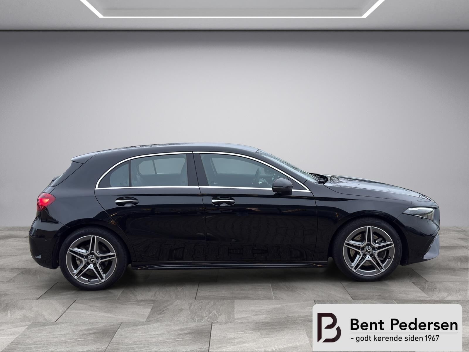 Billede af Mercedes-Benz A220 d 2,0 D 8G-DCT 190HK 5d 8g Aut.