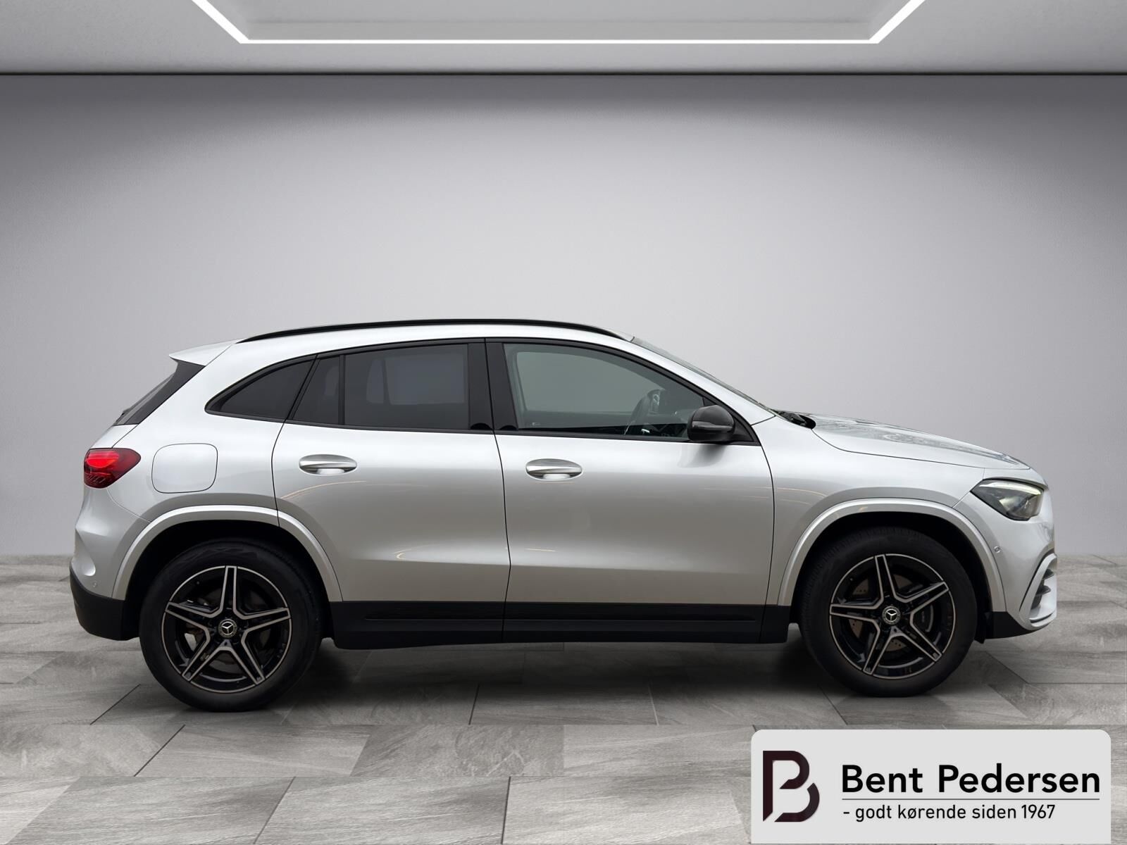 Billede af Mercedes-Benz GLA250 e 1,3 Plugin-hybrid AMG Premium 8G-DCT 218HK 5d 8g Aut.
