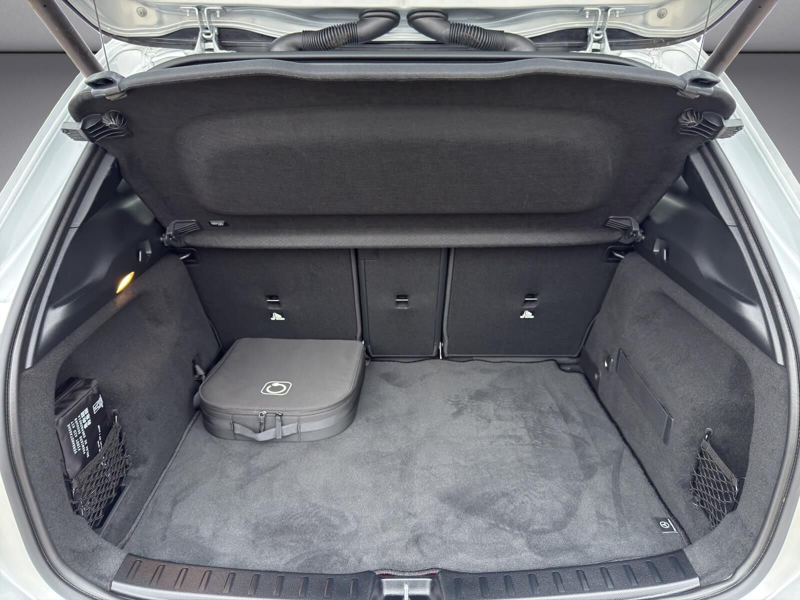 Billede af Mercedes-Benz GLA250 e 1,3 Plugin-hybrid AMG Premium 8G-DCT 218HK 5d 8g Aut.