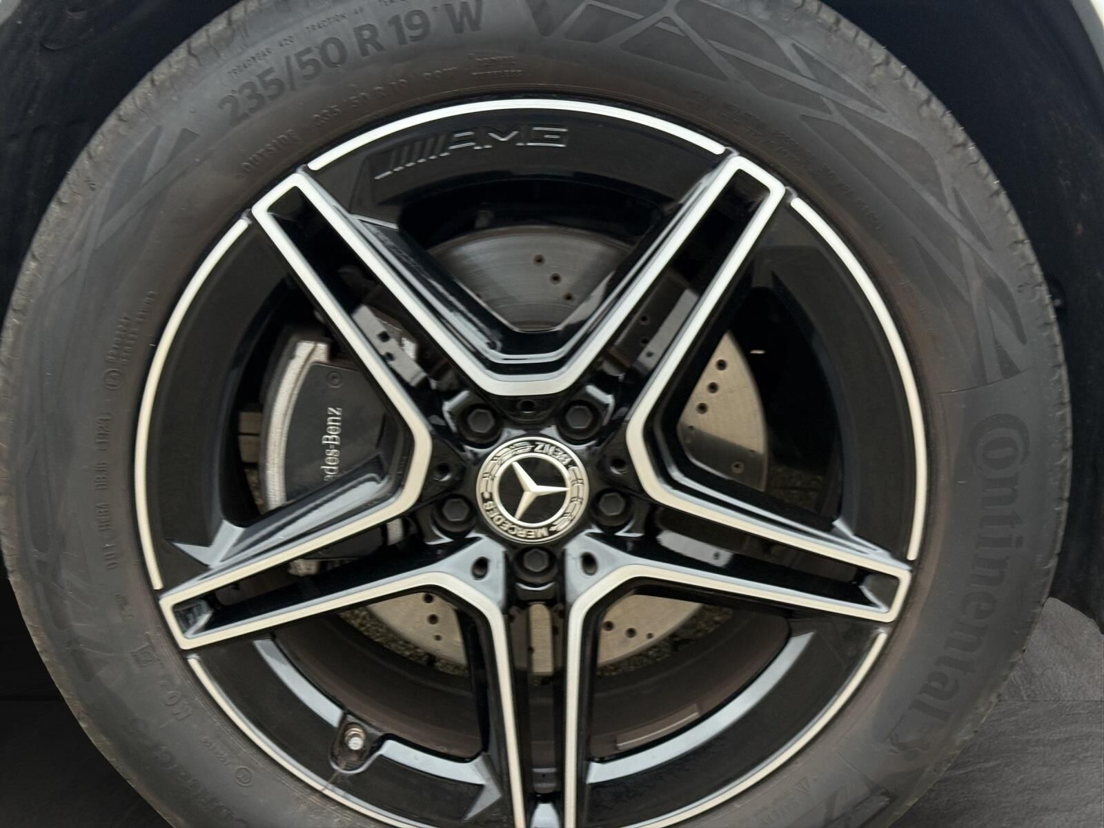 Billede af Mercedes-Benz GLA250 e 1,3 Plugin-hybrid AMG Premium 8G-DCT 218HK 5d 8g Aut.