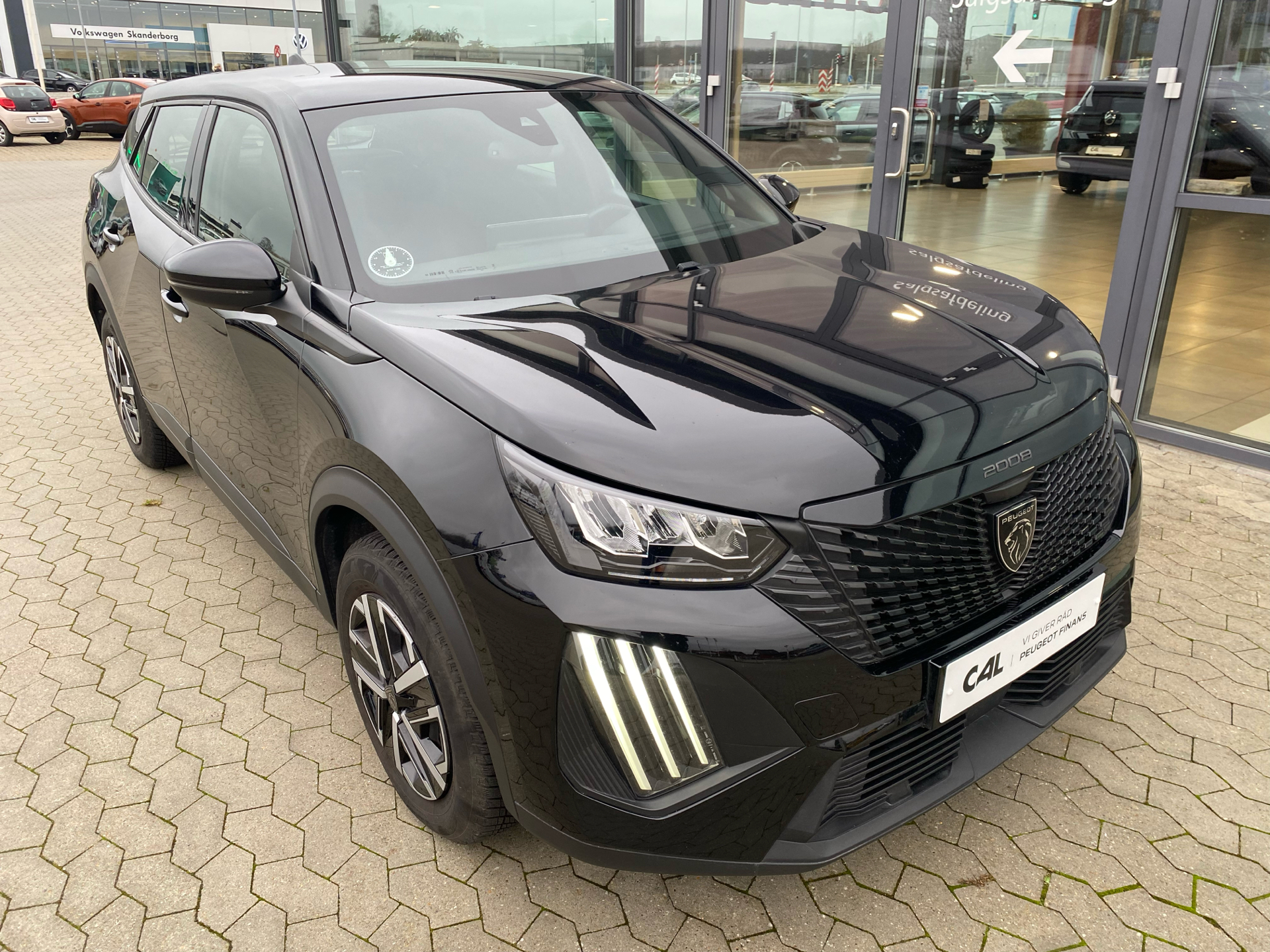 Billede af Peugeot 2008 1,2 PureTech Active+ 100HK 5d 6g