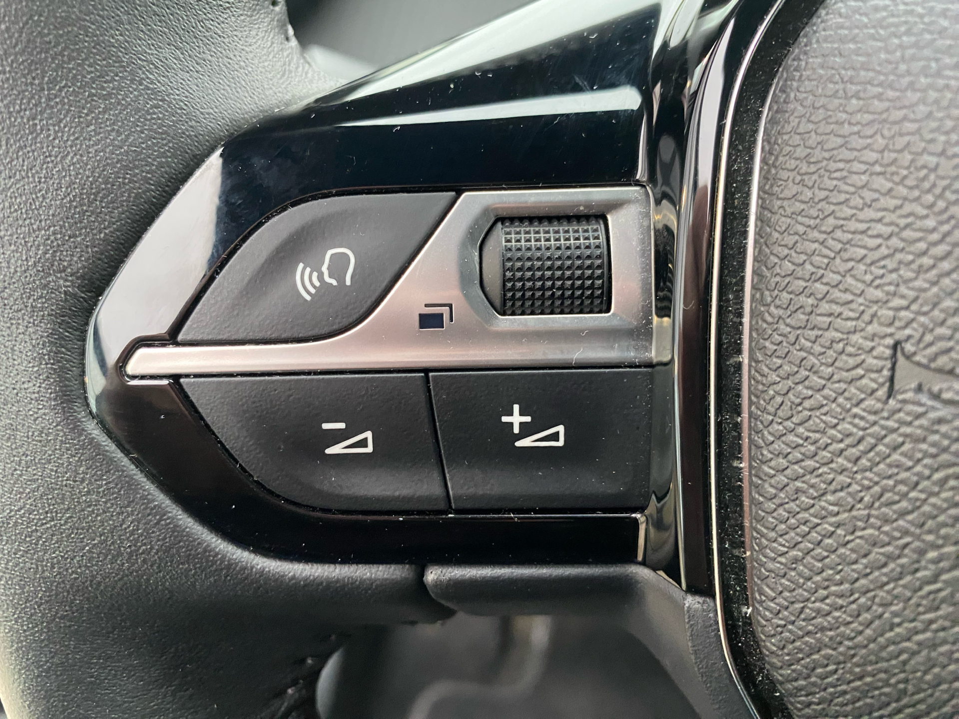 Billede af Peugeot 2008 1,2 PureTech Active+ 100HK 5d 6g