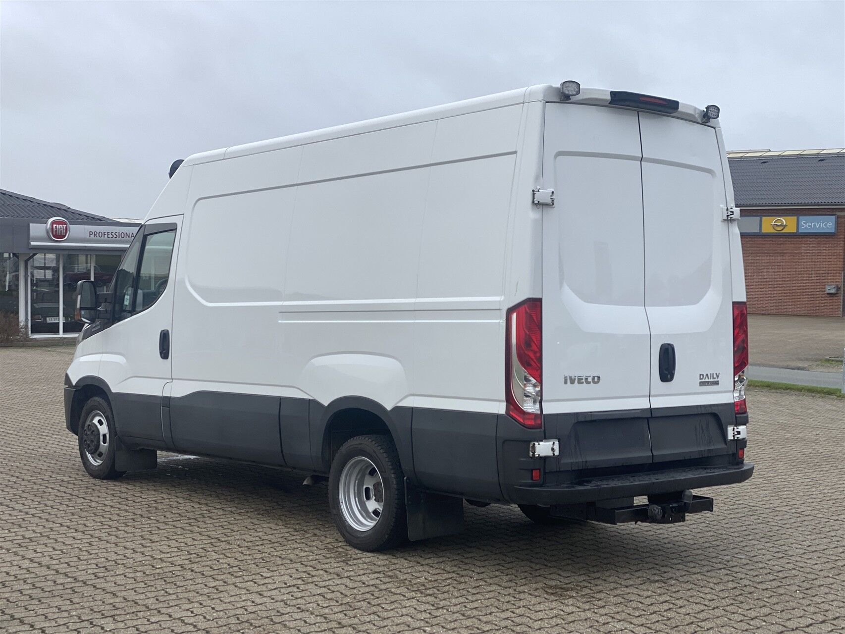 Billede af Iveco Daily 35C18 12m3 3,0 D 180HK Van 8g Aut.