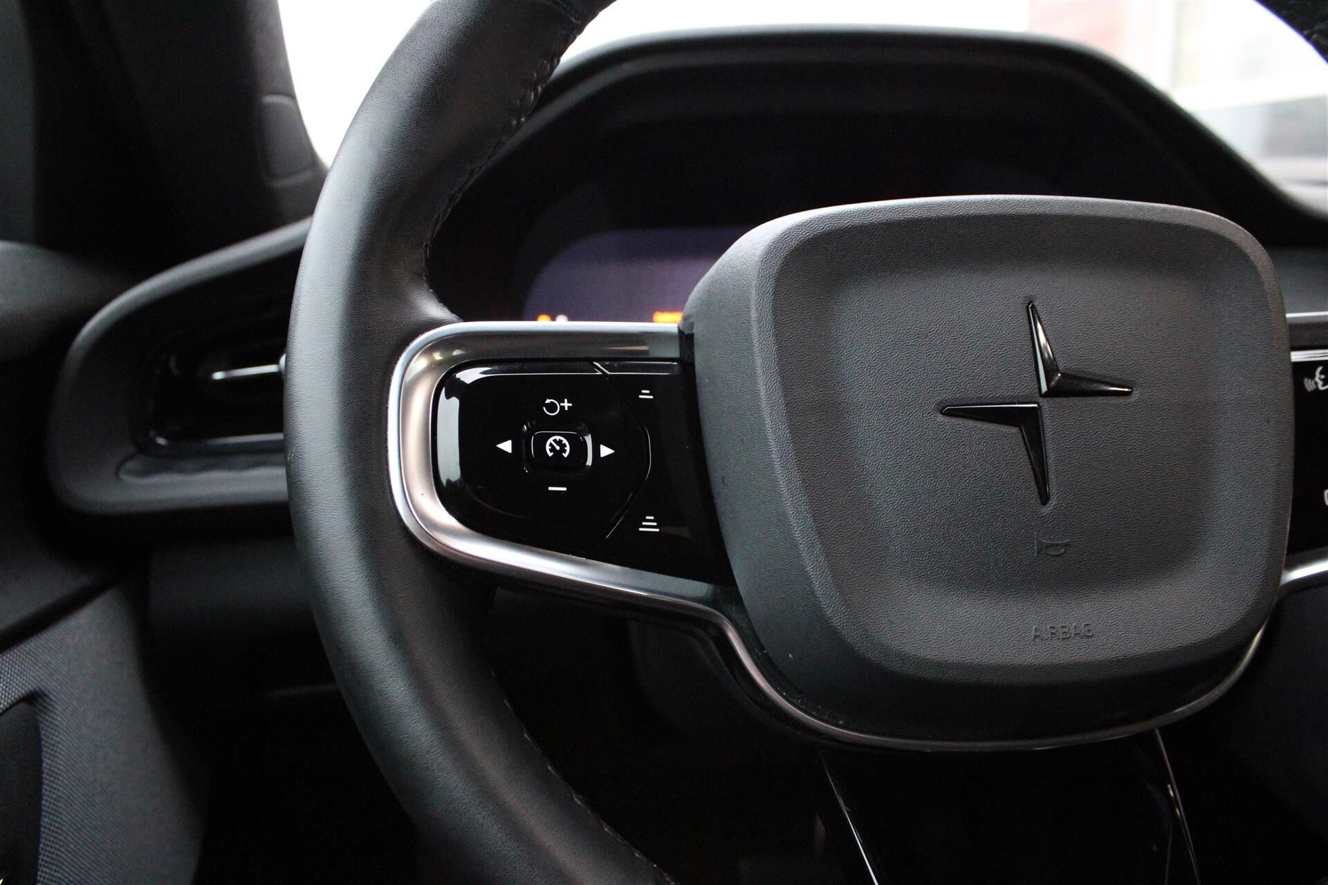 Billede af Polestar 2 EL Long range Single motor 299HK 5d Aut.