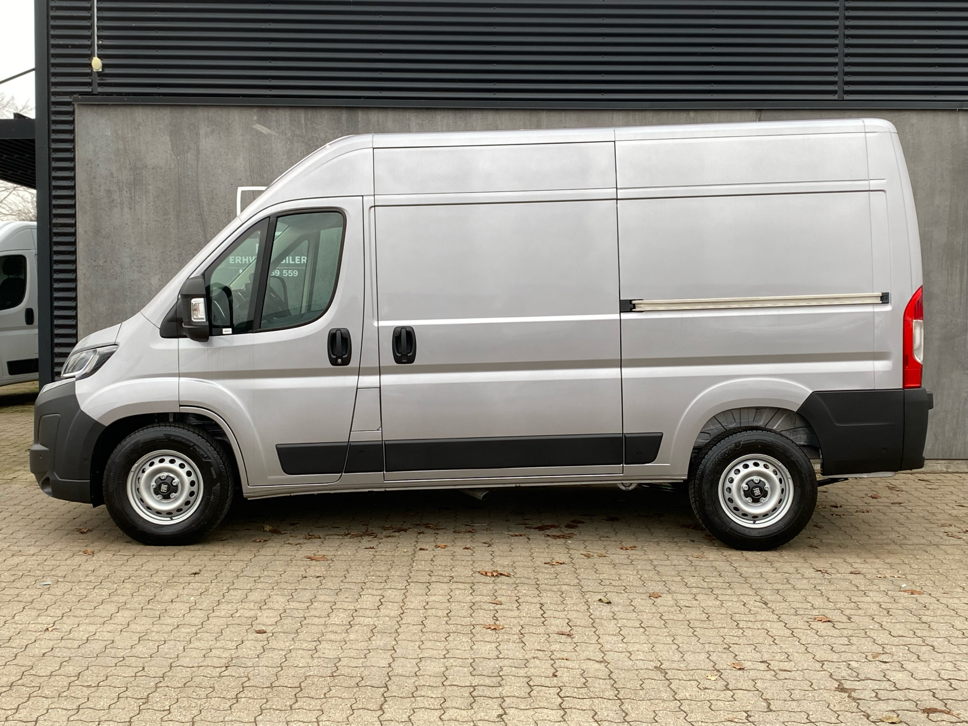 Billede af Fiat Ducato 35M L2H2 2,2 Multijet Pro+ 180HK Van 8g Aut.