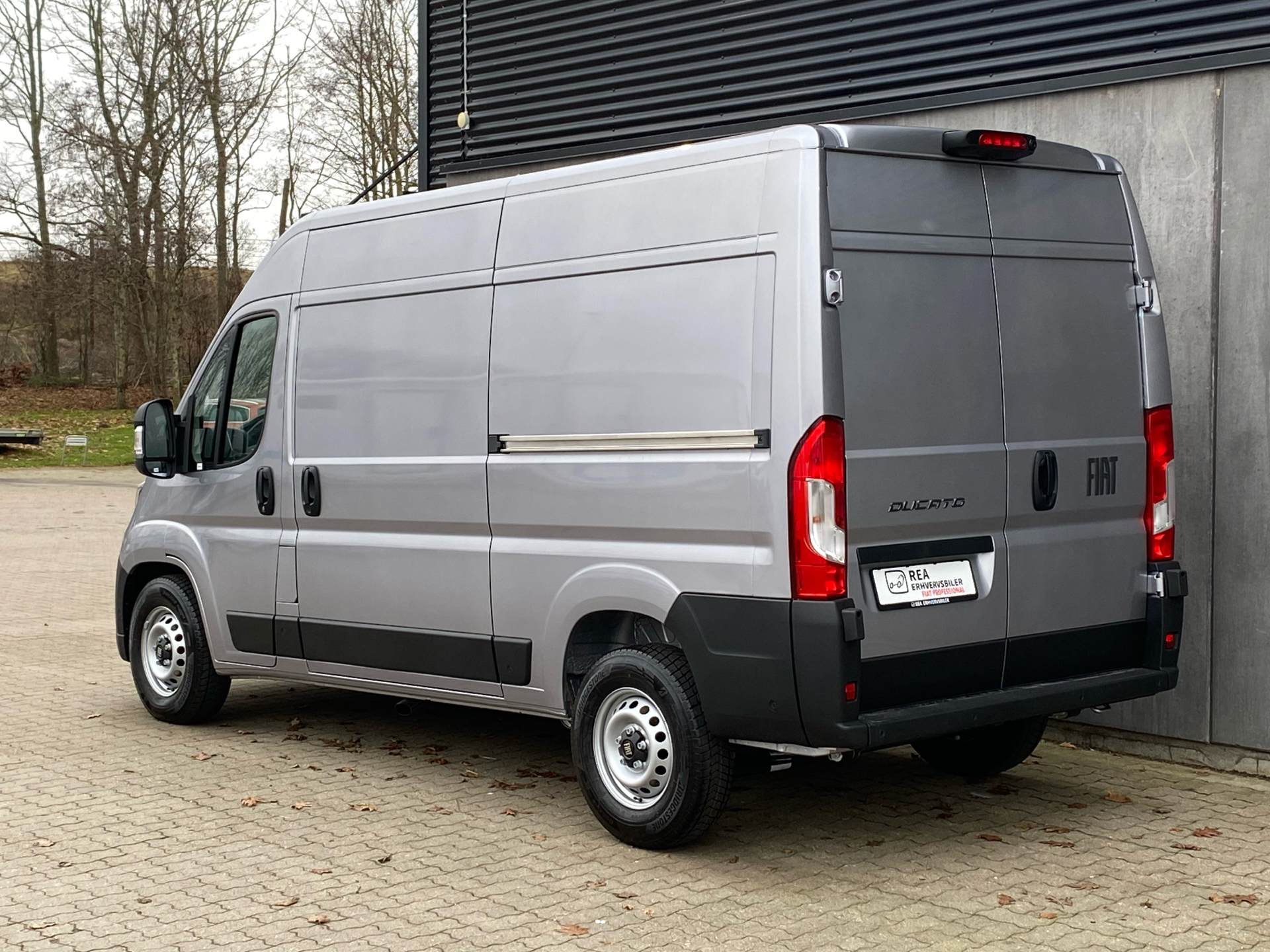 Billede af Fiat Ducato 35M L2H2 2,2 Multijet Pro+ 180HK Van 8g Aut.