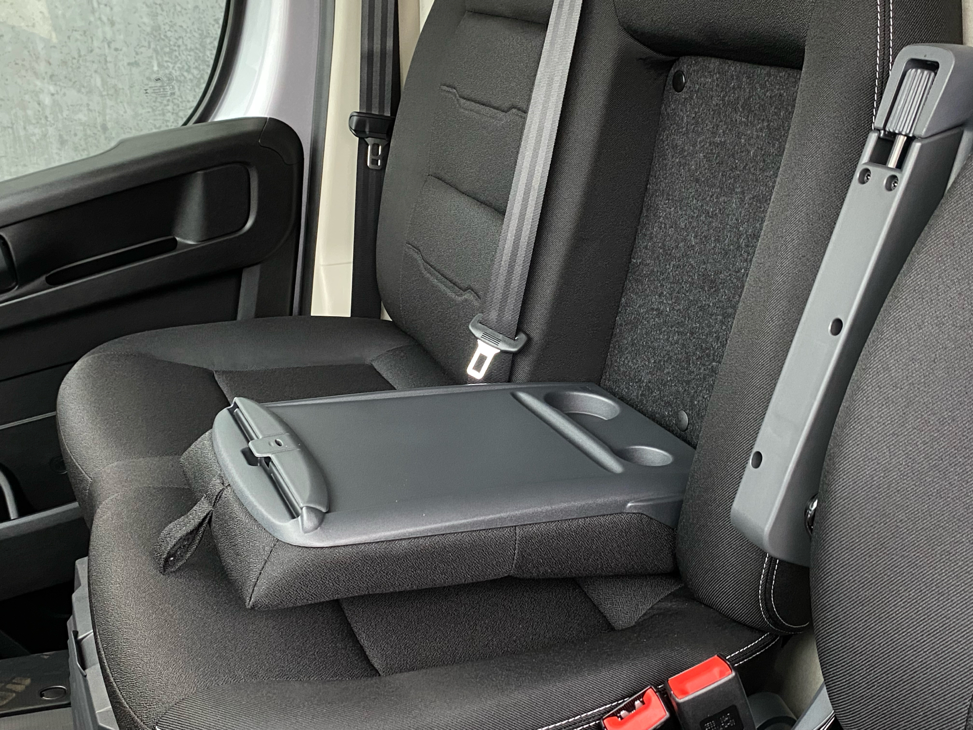 Billede af Fiat Ducato 35M L2H2 2,2 Multijet Pro+ 180HK Van 8g Aut.