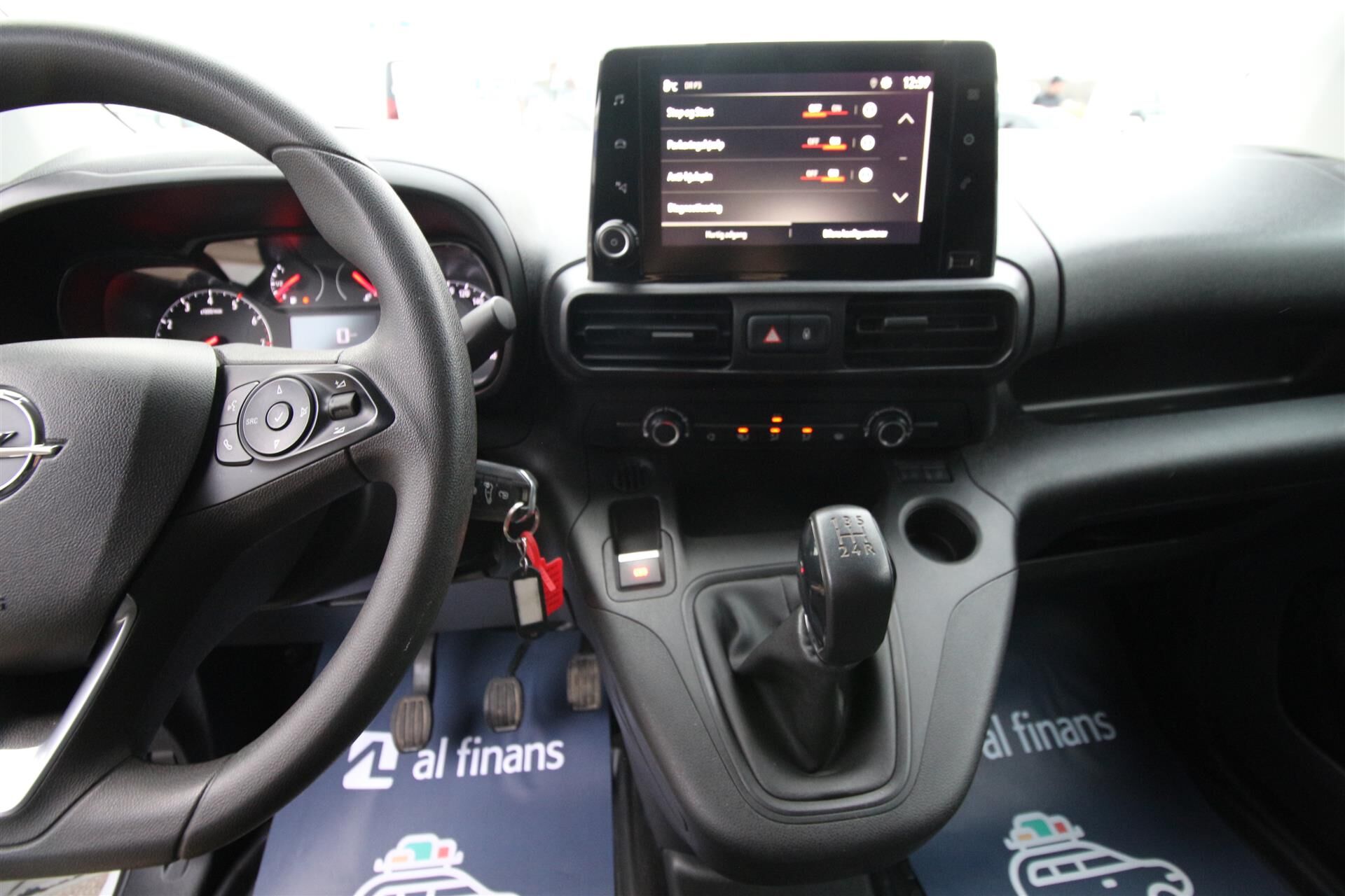 Billede af Opel Combo L2V2 1,5 D Enjoy 102HK Van