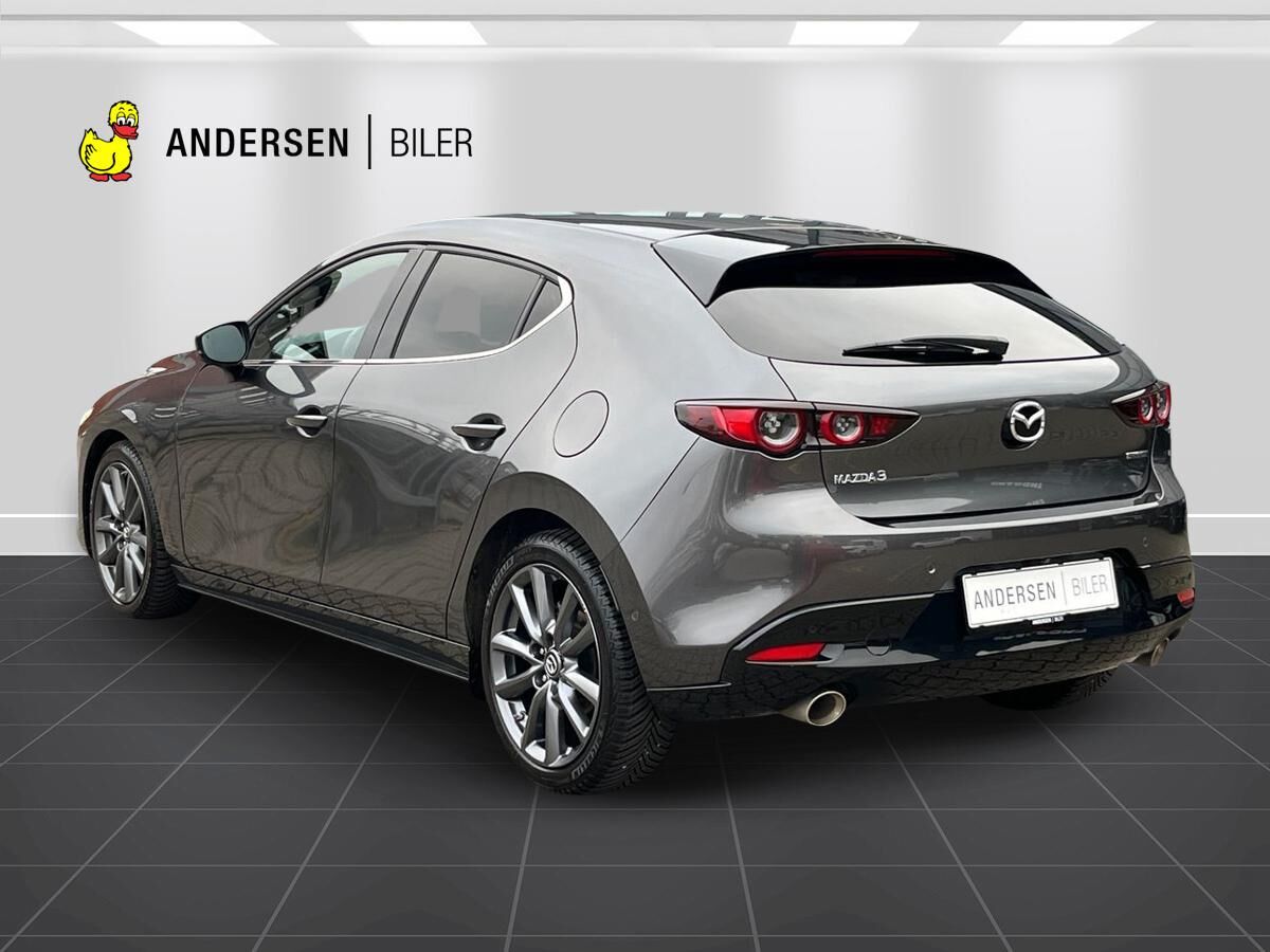 Billede af Mazda 3 2,0 Skyactiv-X  Mild hybrid Cosmo 180HK 5d 6g Aut.