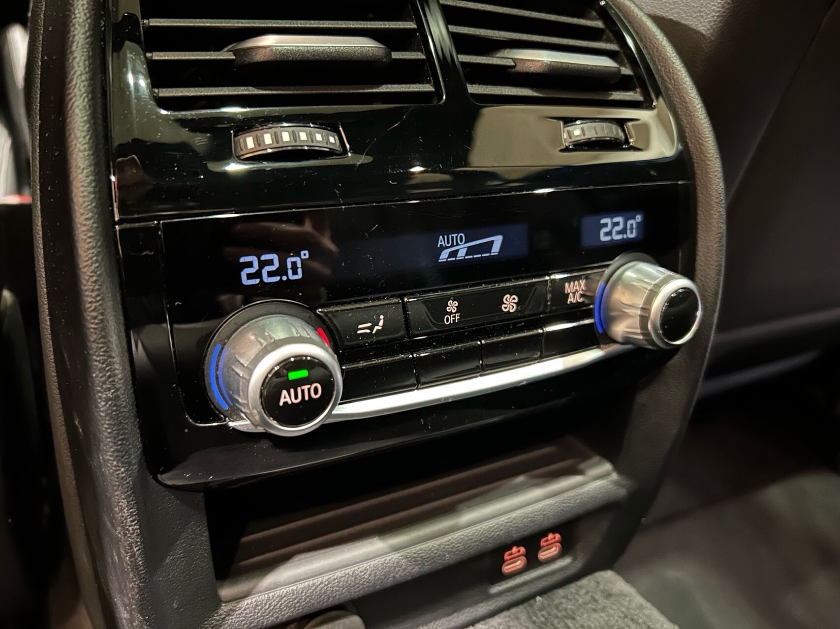 Billede af BMW 530e Touring 2,0 Plugin-hybrid M-Sport XDrive Steptronic 293HK Stc 8g Aut.