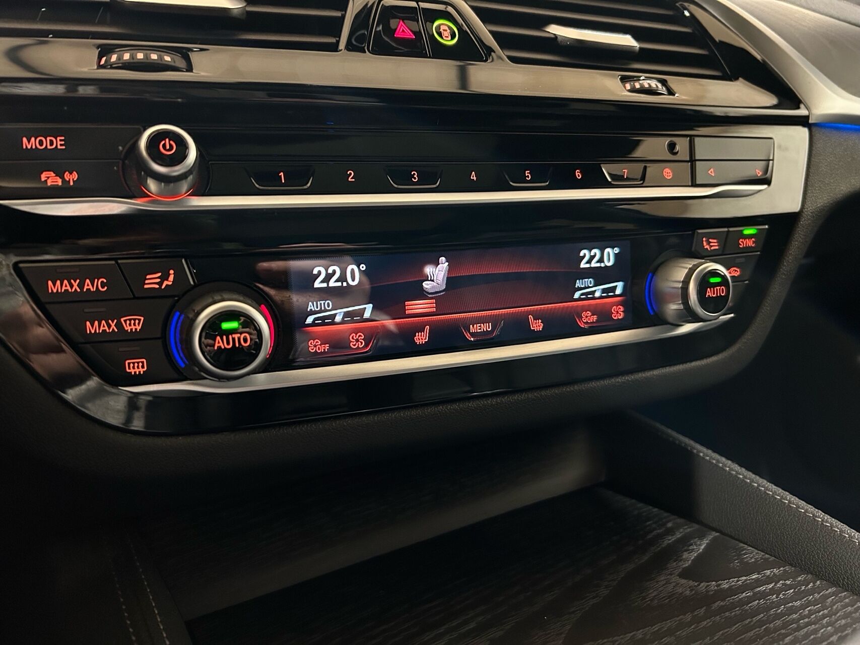 Billede af BMW 530e Touring 2,0 Plugin-hybrid M-Sport XDrive Steptronic 293HK Stc 8g Aut.