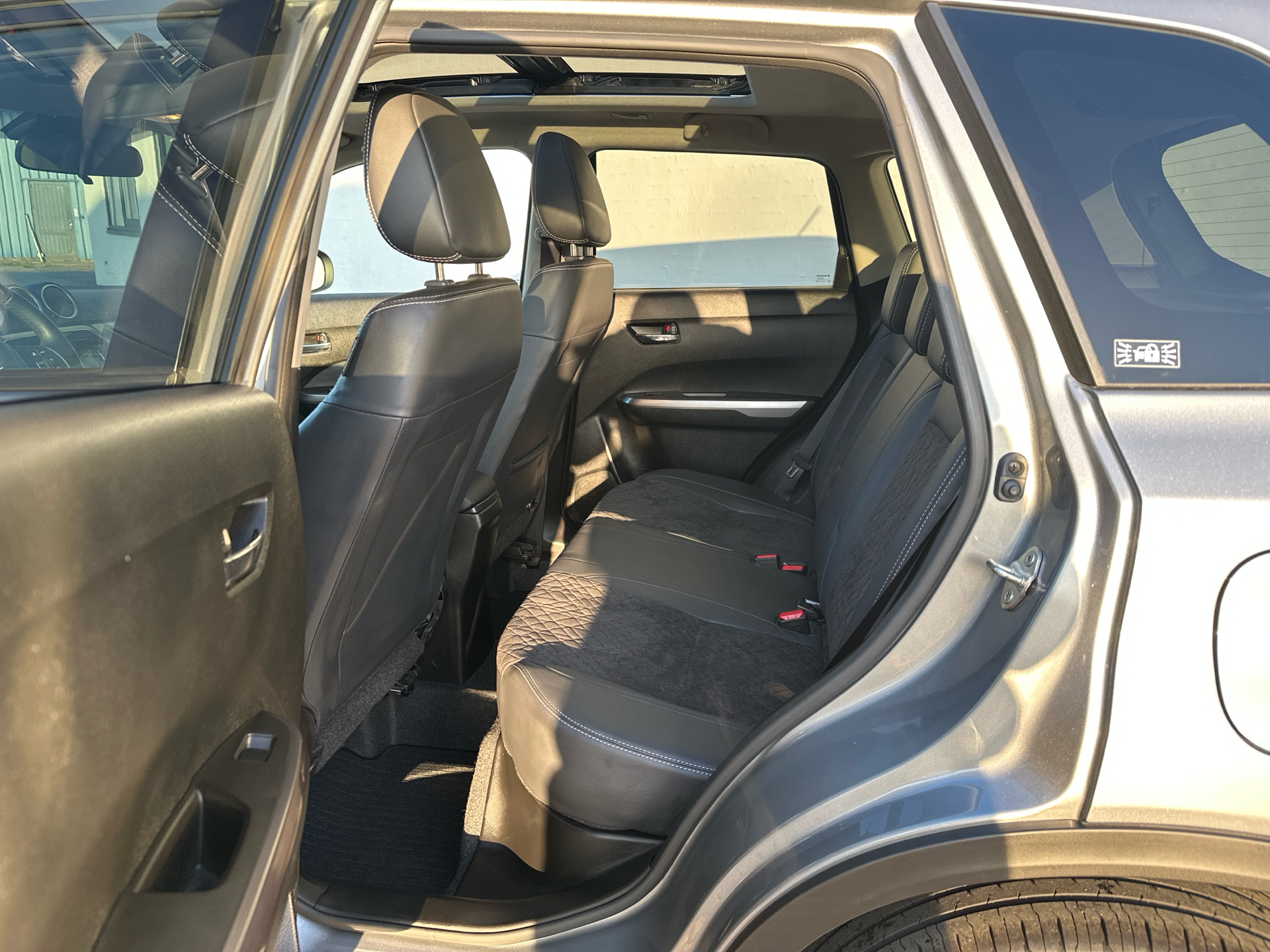 Billede af Suzuki Vitara 1,4 Boosterjet  Mild hybrid Adventure 129HK 5d 6g