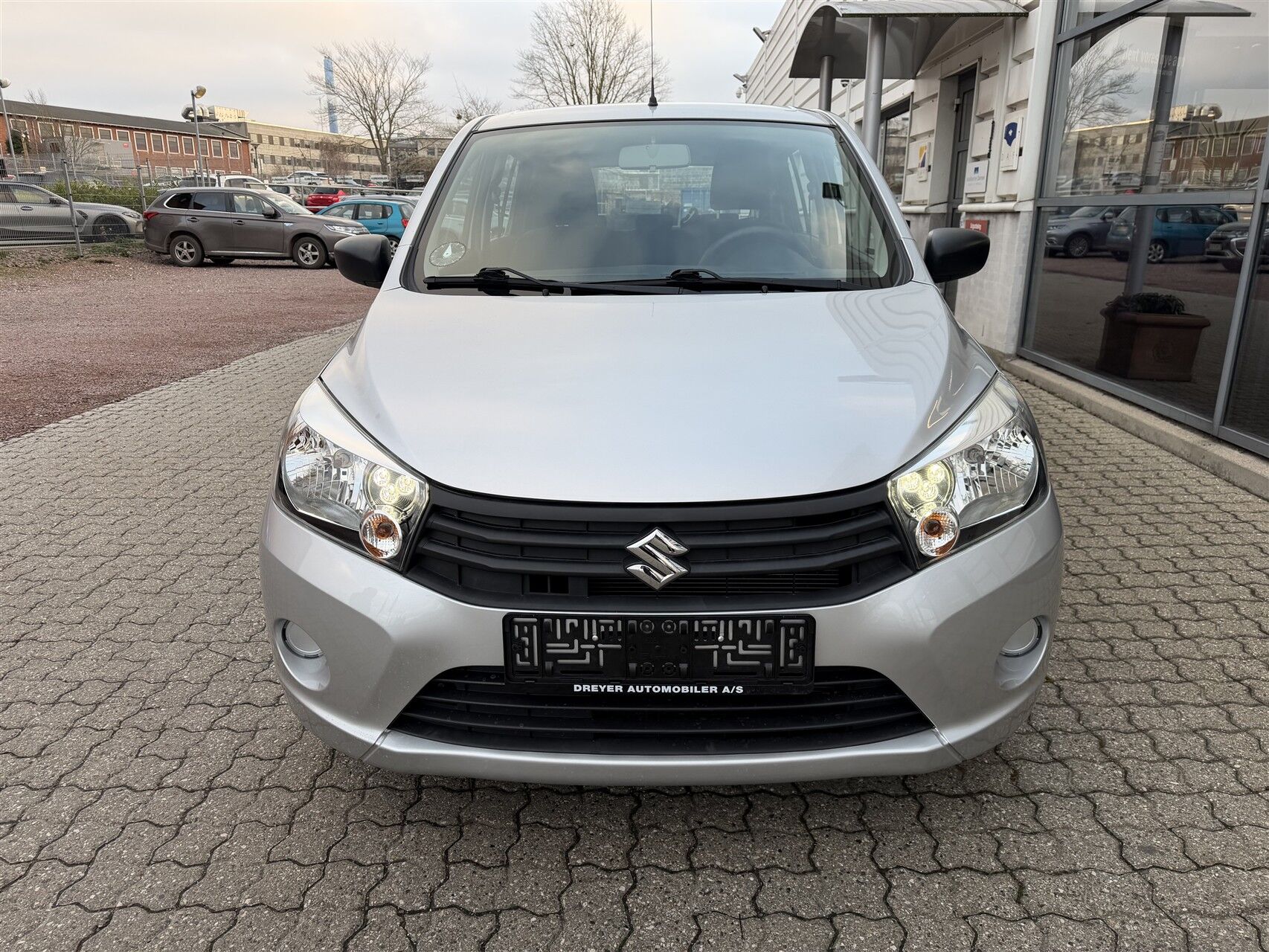 Billede af Suzuki Celerio 1,0 Dualjet 12V Club 68HK 5d
